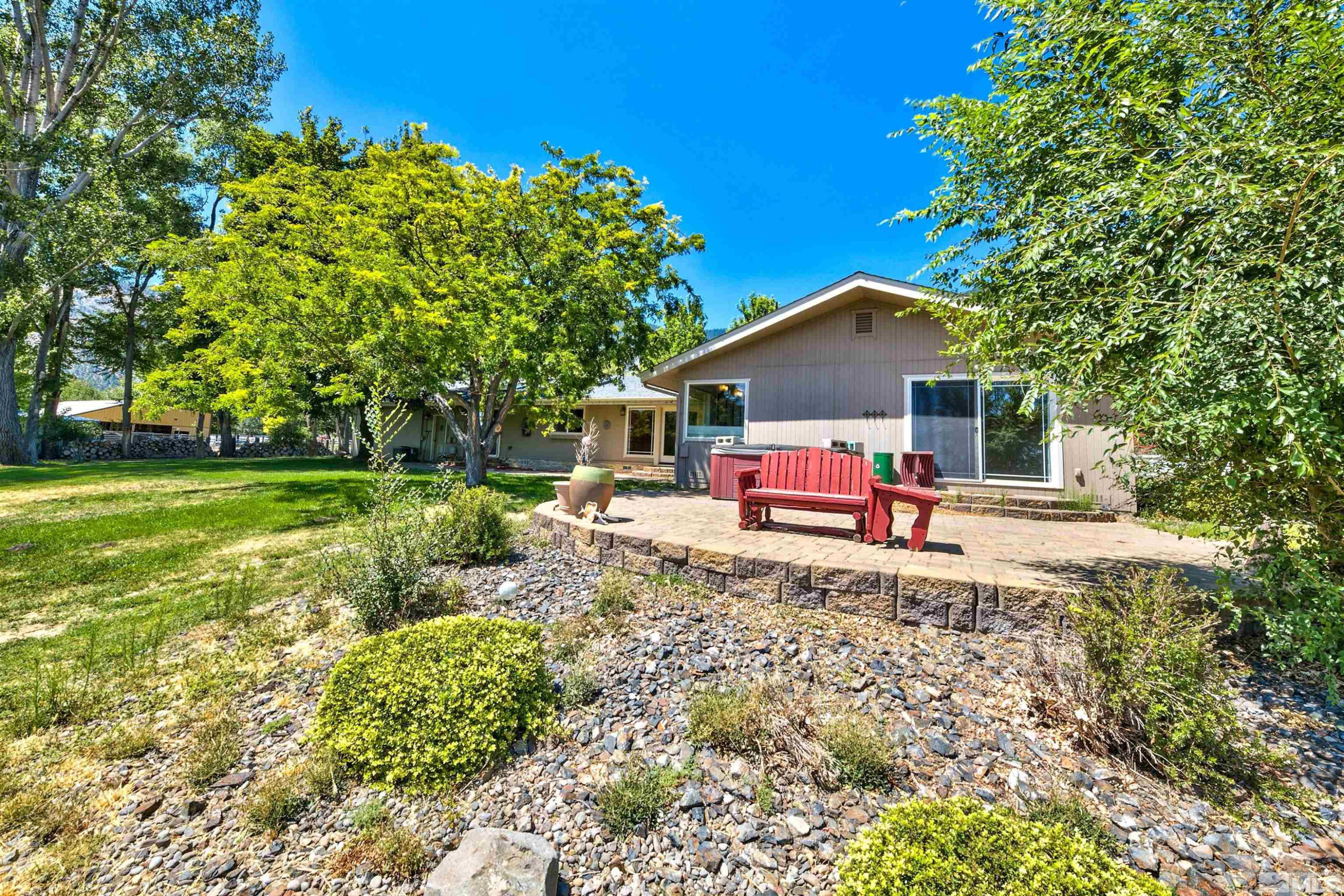2281 Pioneer Trail