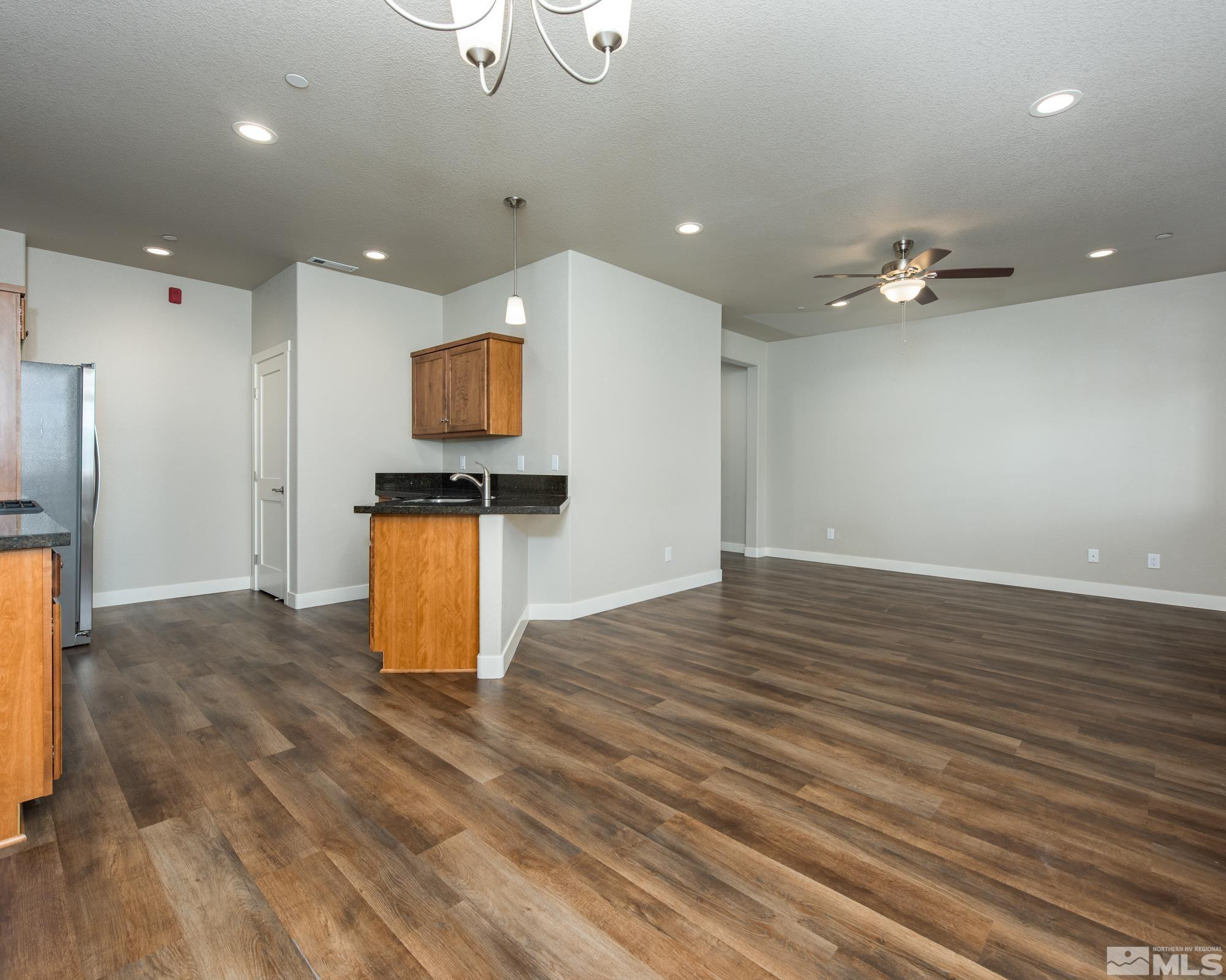 1156 Montevideo Circle