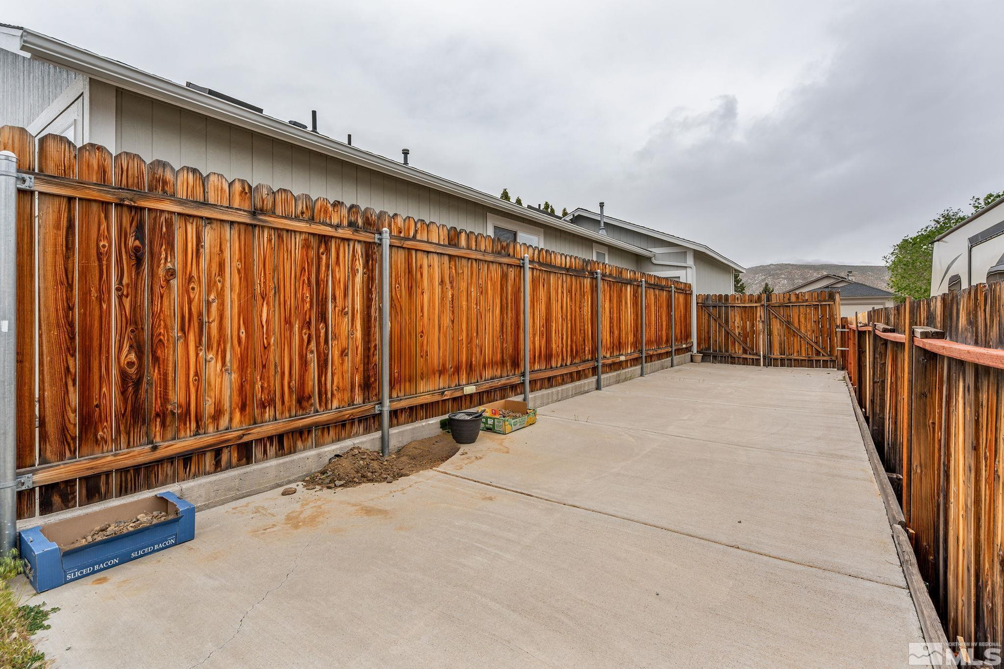 881 Valley Vista Drive