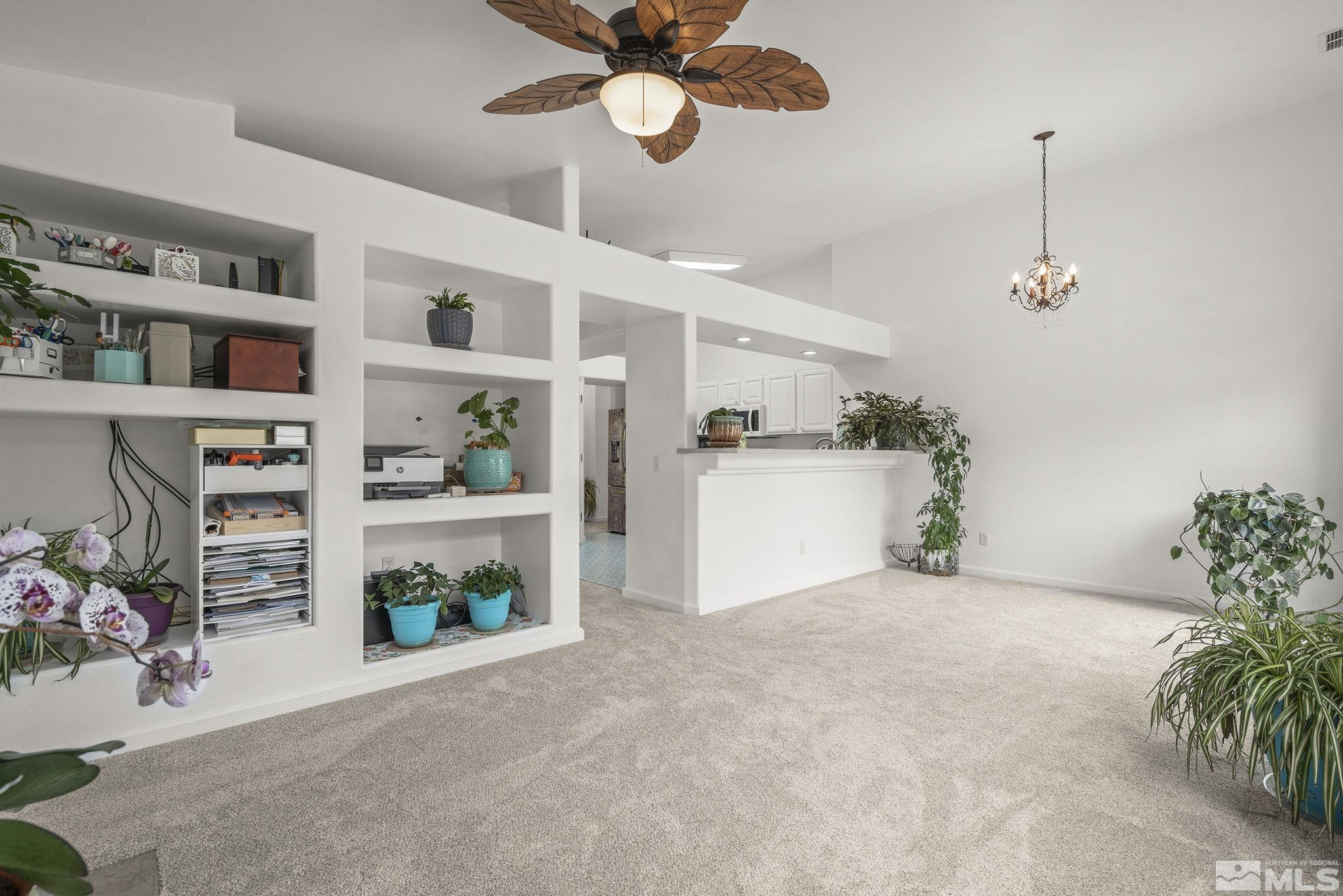 881 Valley Vista Drive