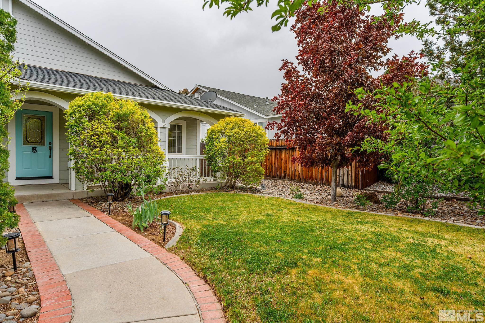 881 Valley Vista Drive
