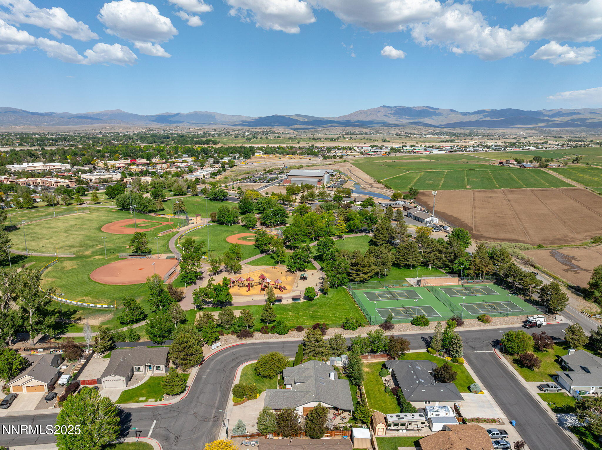 1316 Northampton Circle