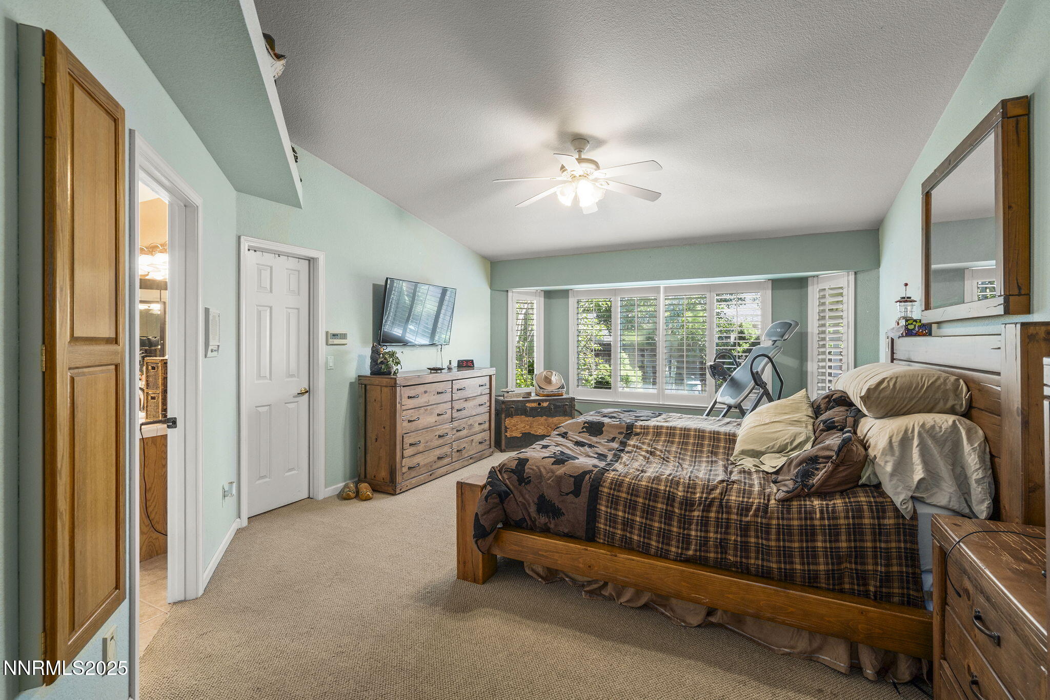 1316 Northampton Circle