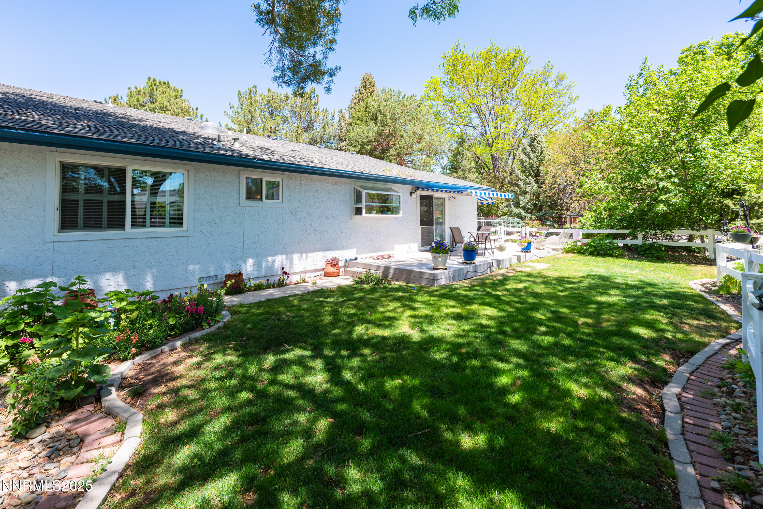 1745 Fir Tree Circle