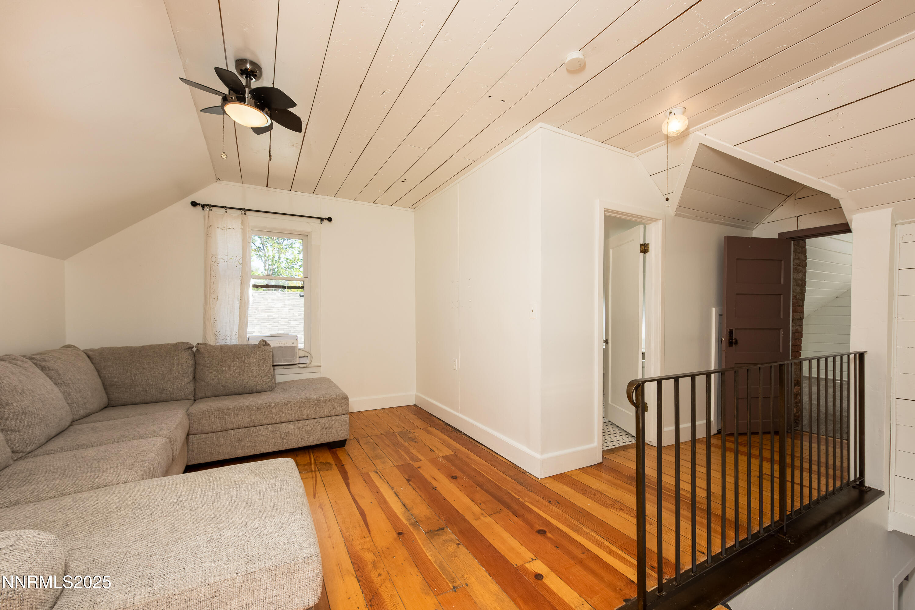 1417 Douglas Avenue