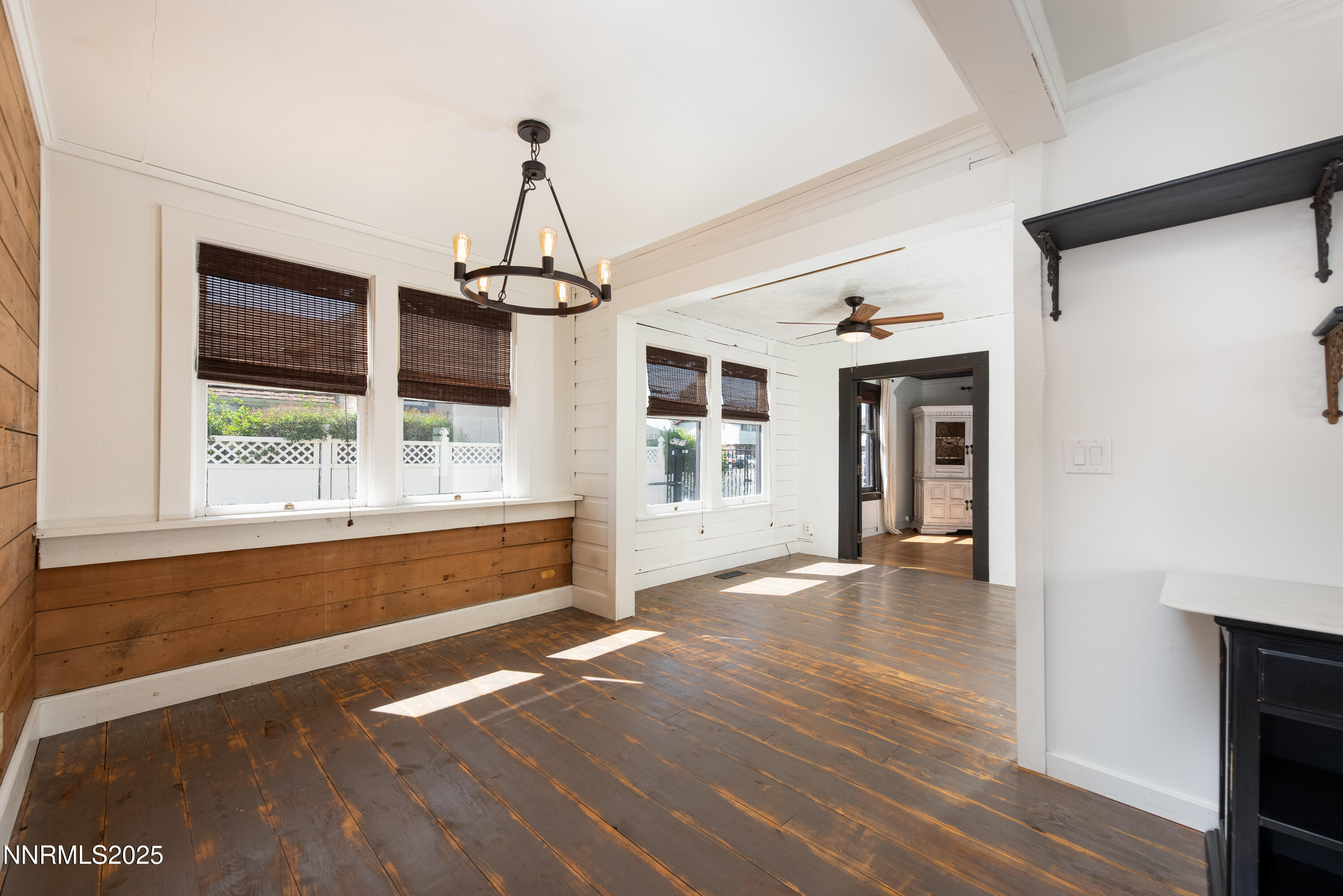 1417 Douglas Avenue