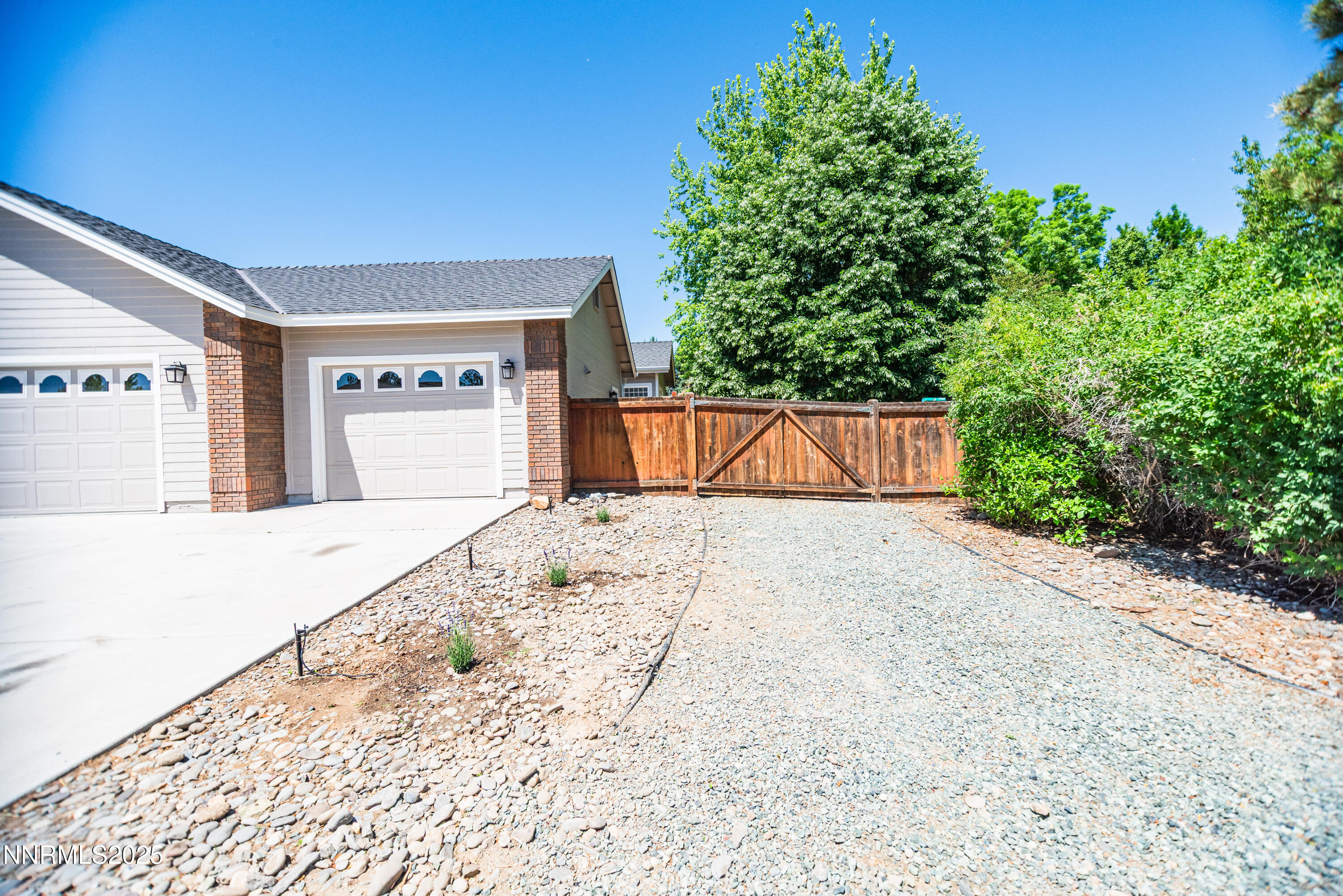 867 Mahogany Drive