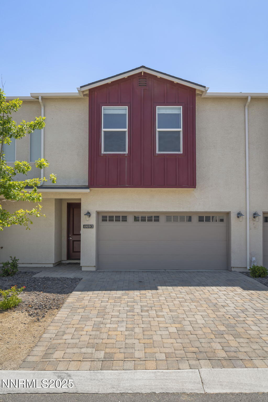 4693 Falcon Rock Lane