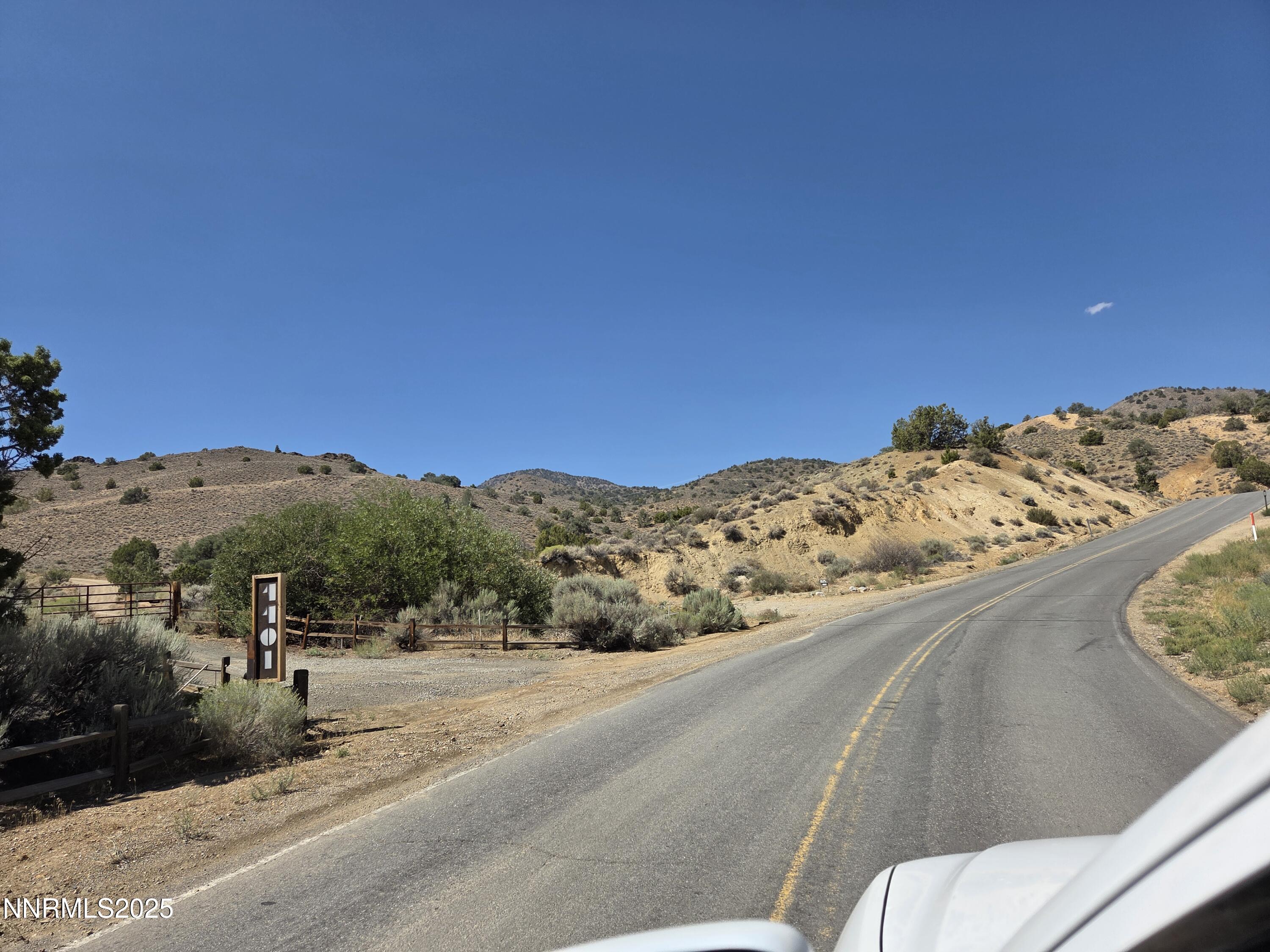 n/a Six Mile Rd