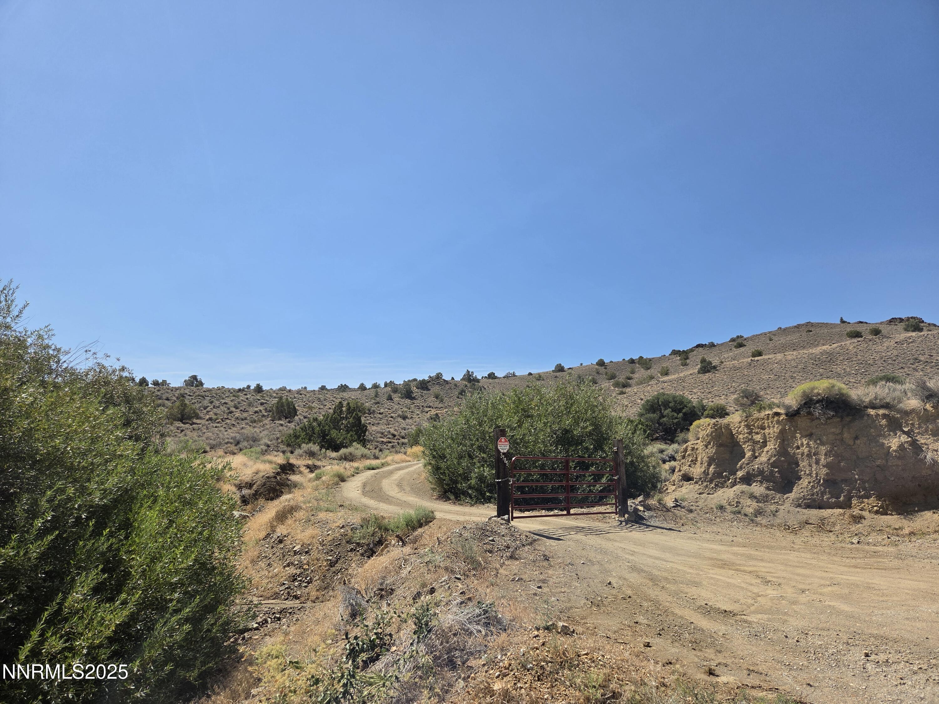 n/a Six Mile Rd