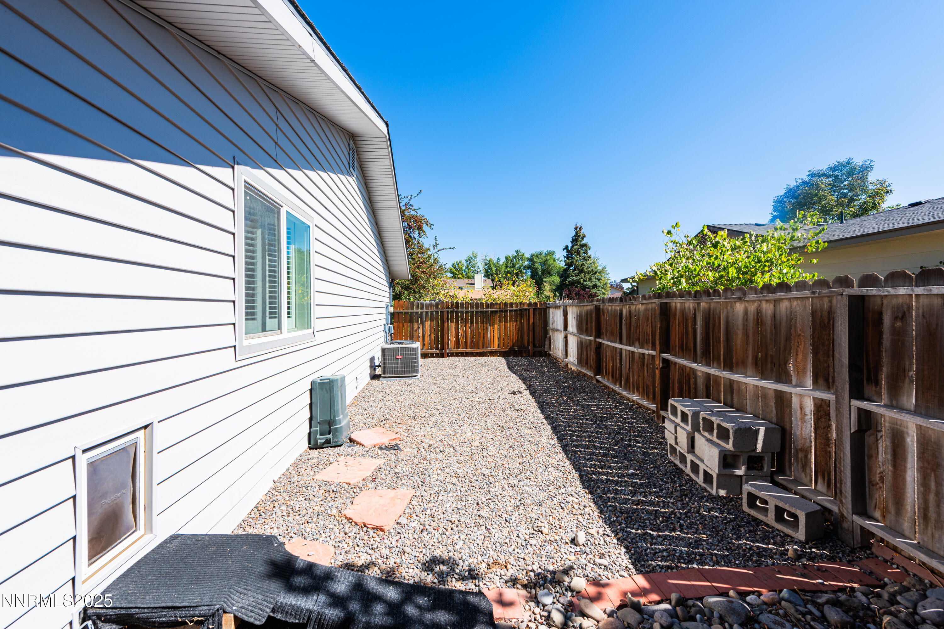 1494 Hussman Avenue