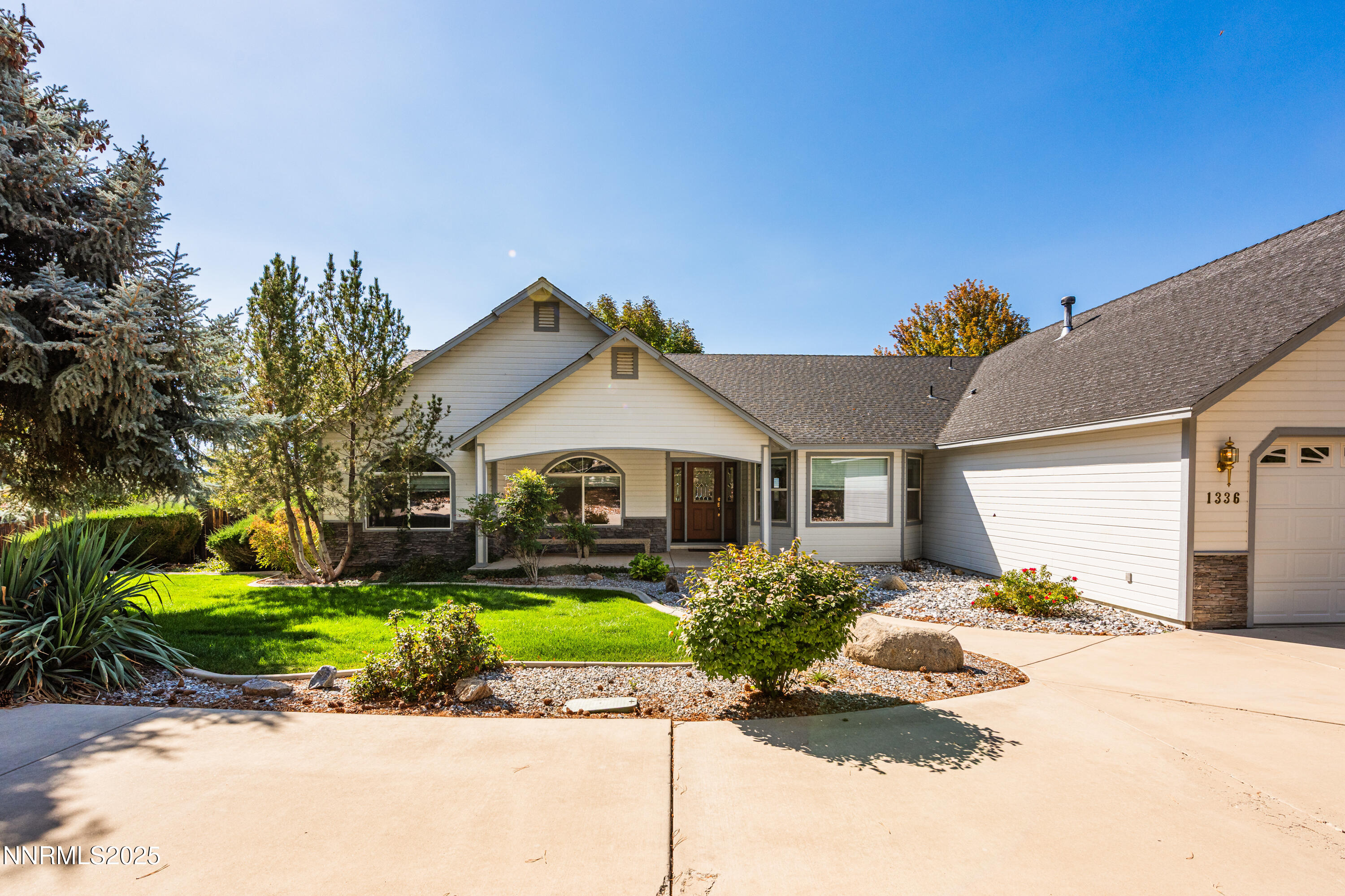 1336 Santa Cruz Drive