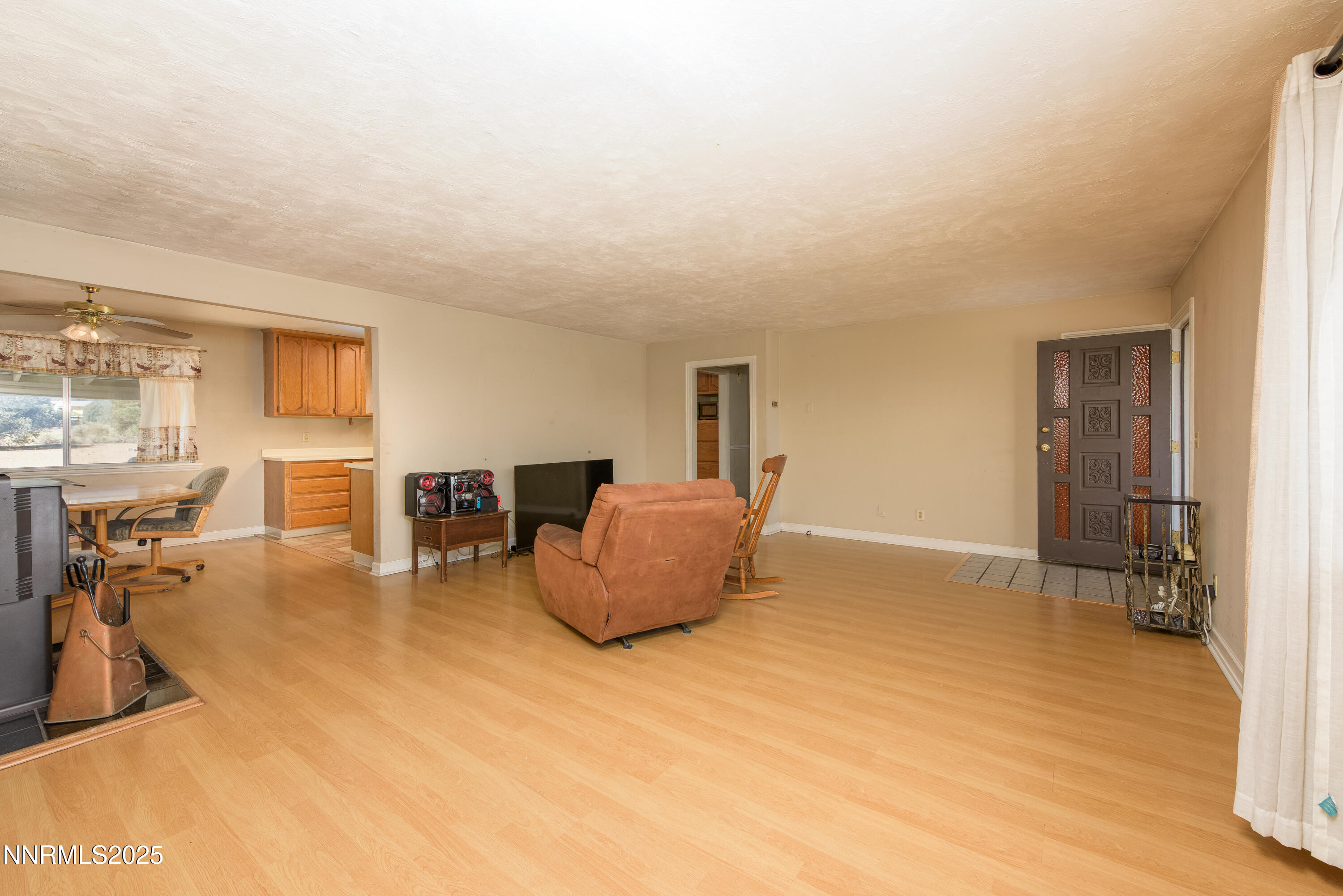 1450 Garnet Drive