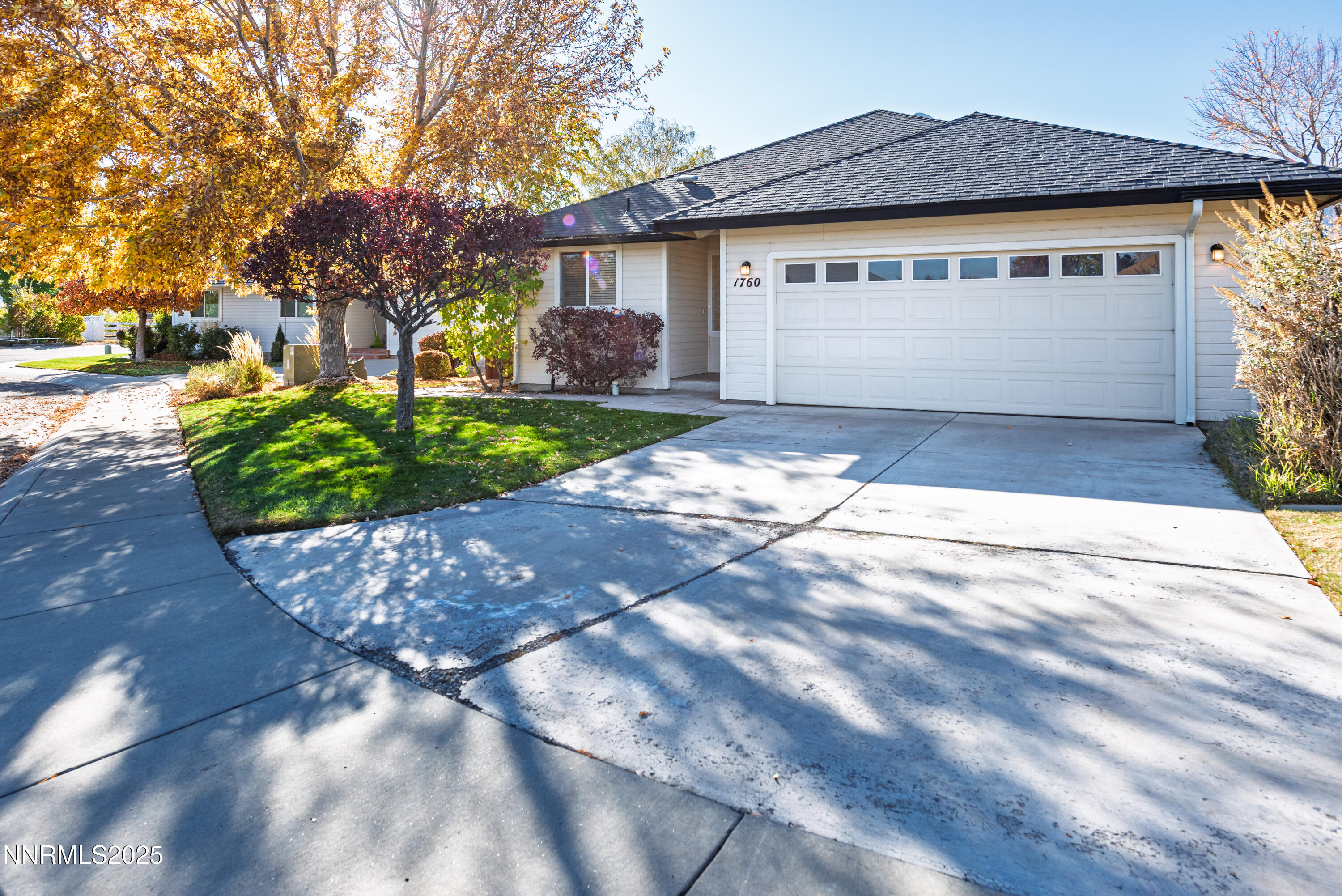1760 Mahogany Circle