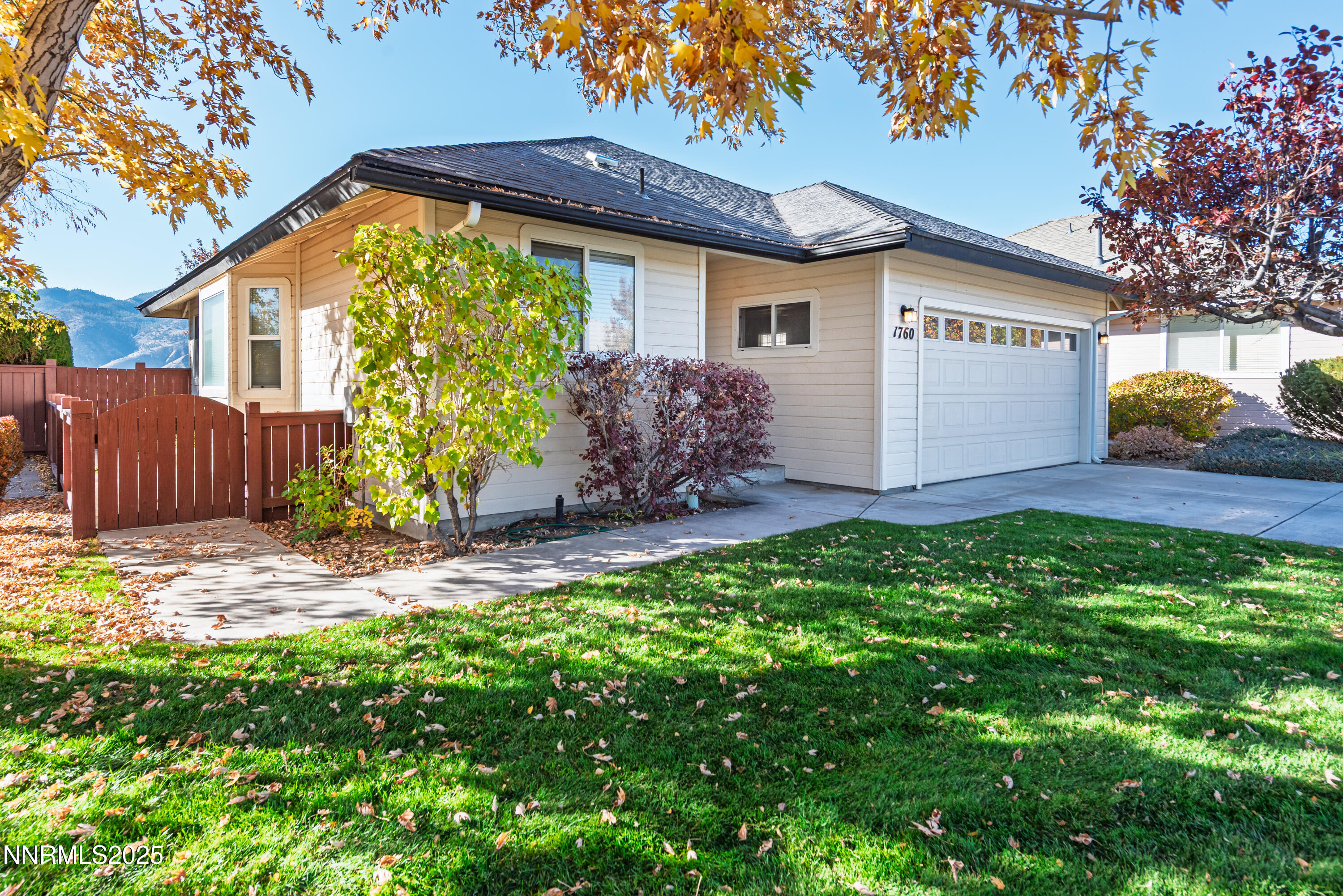 1760 Mahogany Circle