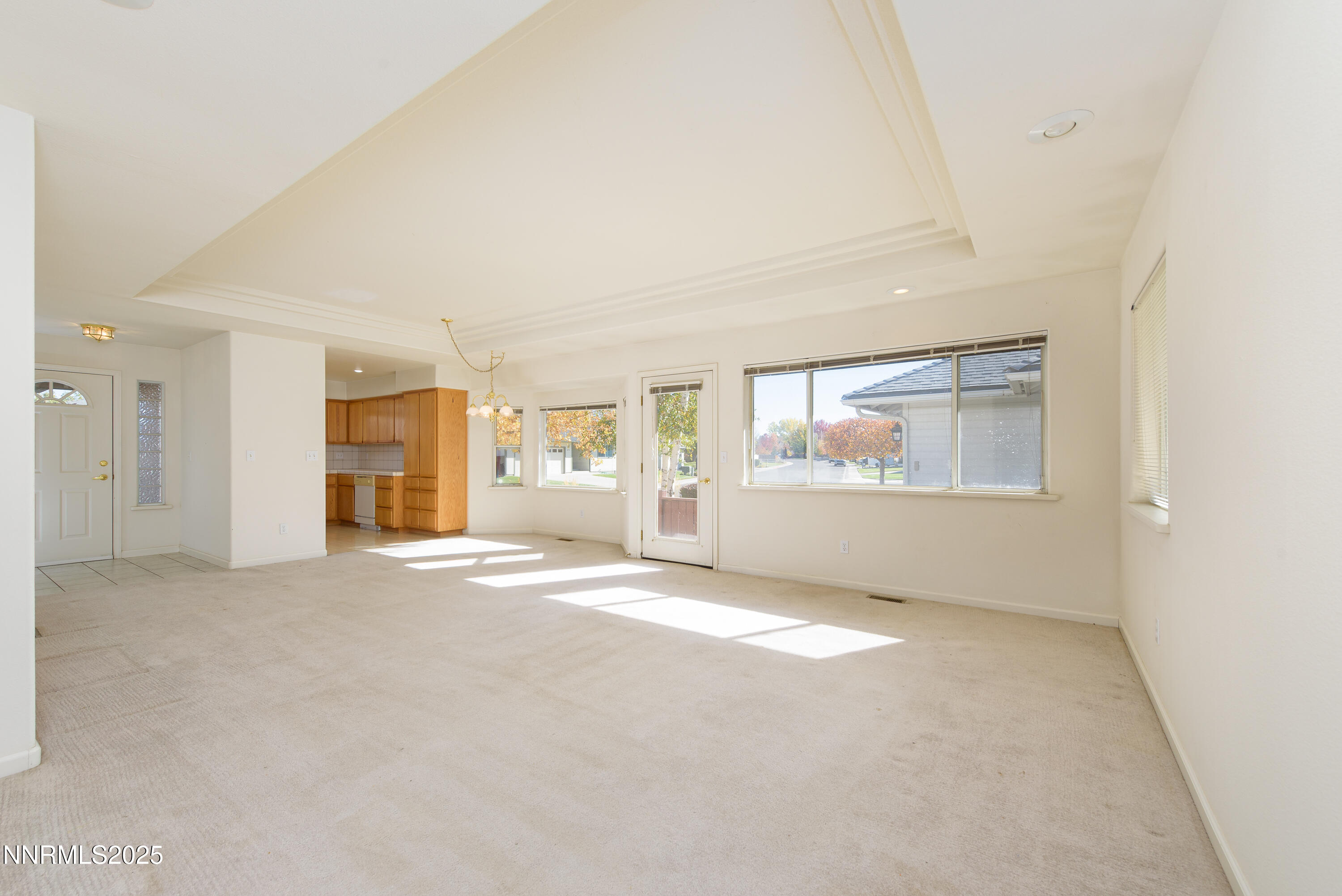 1760 Mahogany Circle