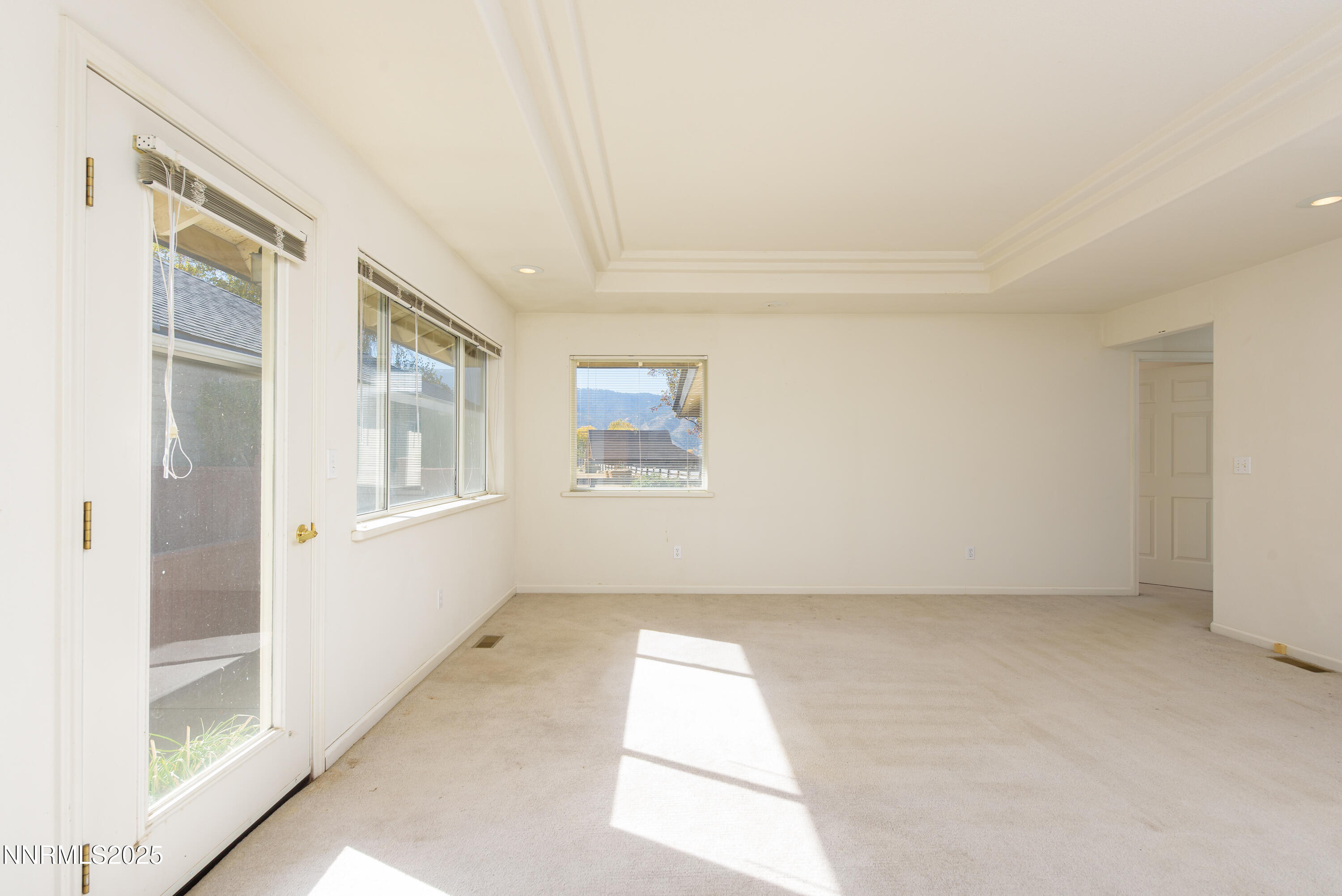1760 Mahogany Circle