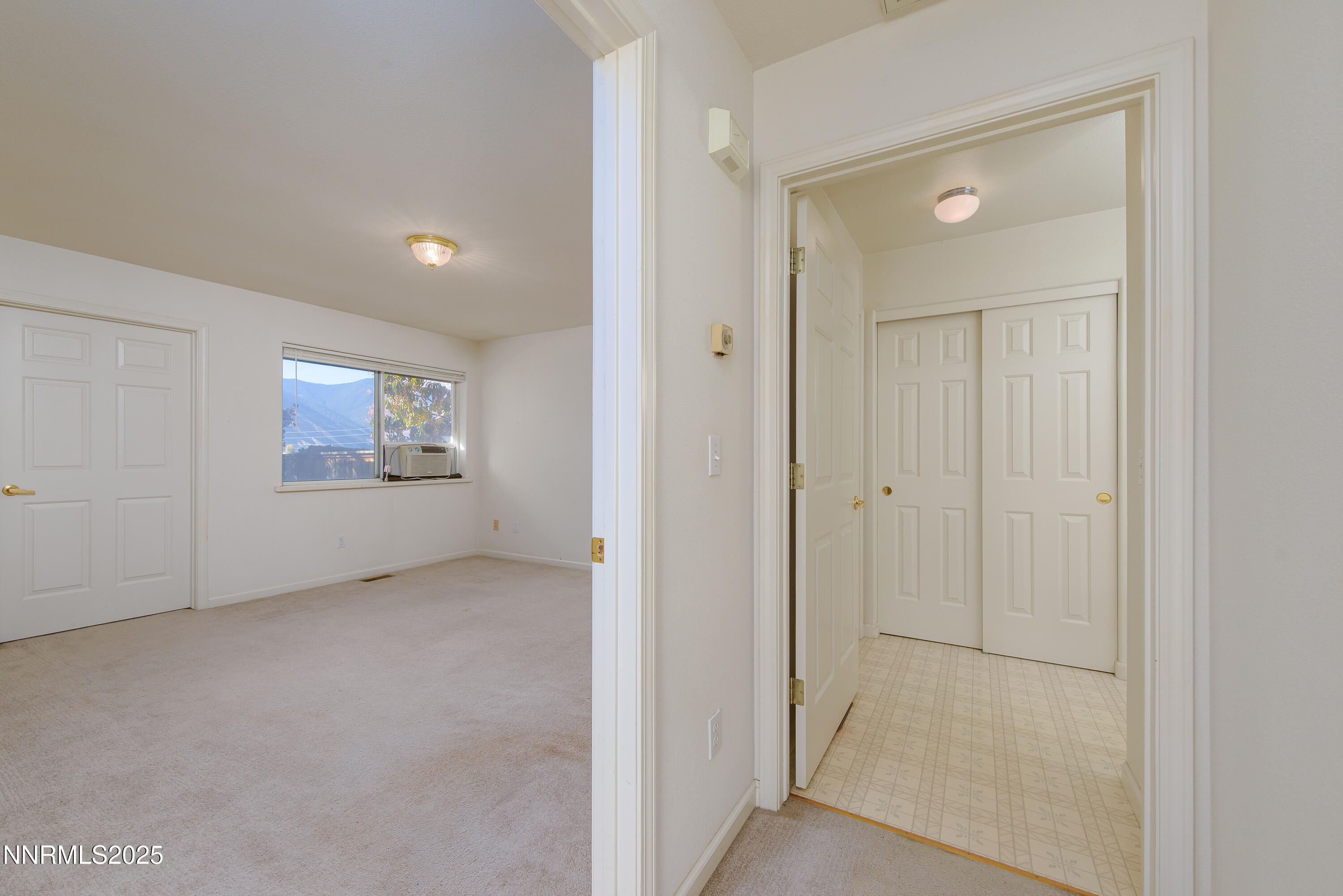 1760 Mahogany Circle