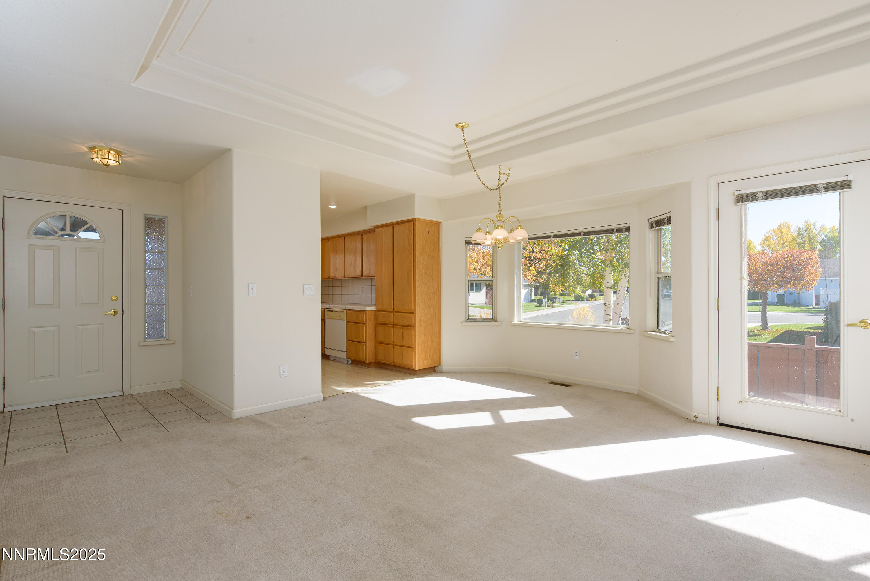 1760 Mahogany Circle