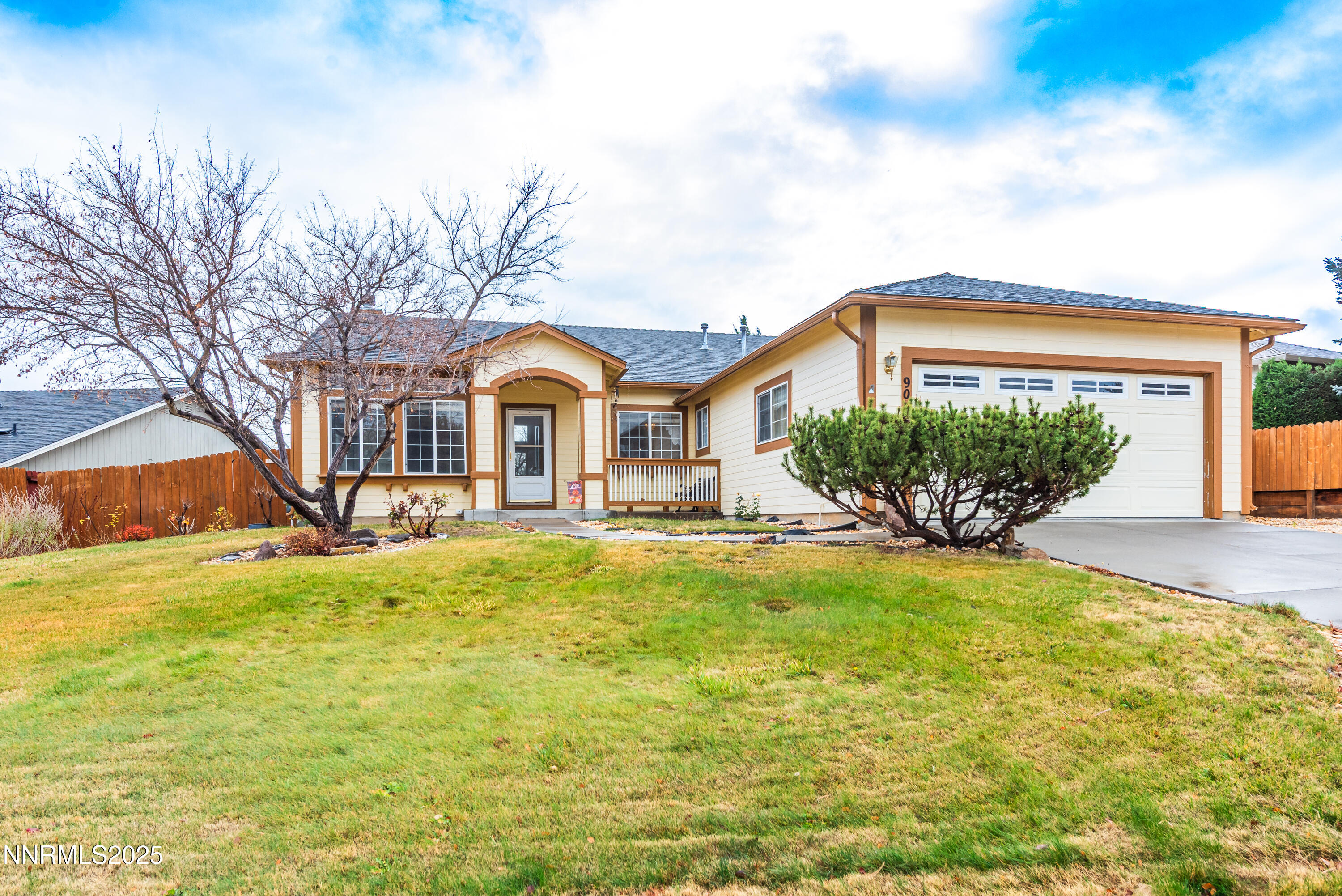 901 Valley Vista Drive
