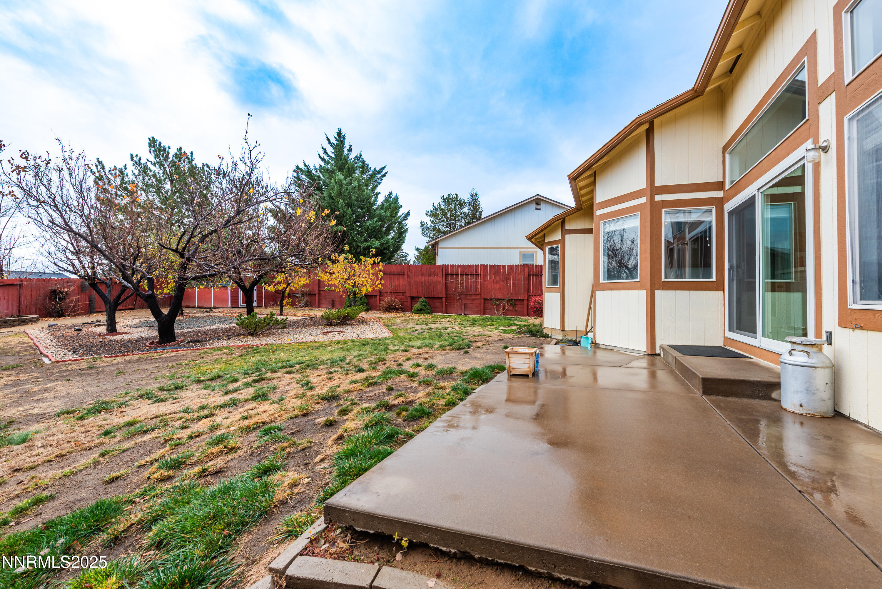 901 Valley Vista Drive