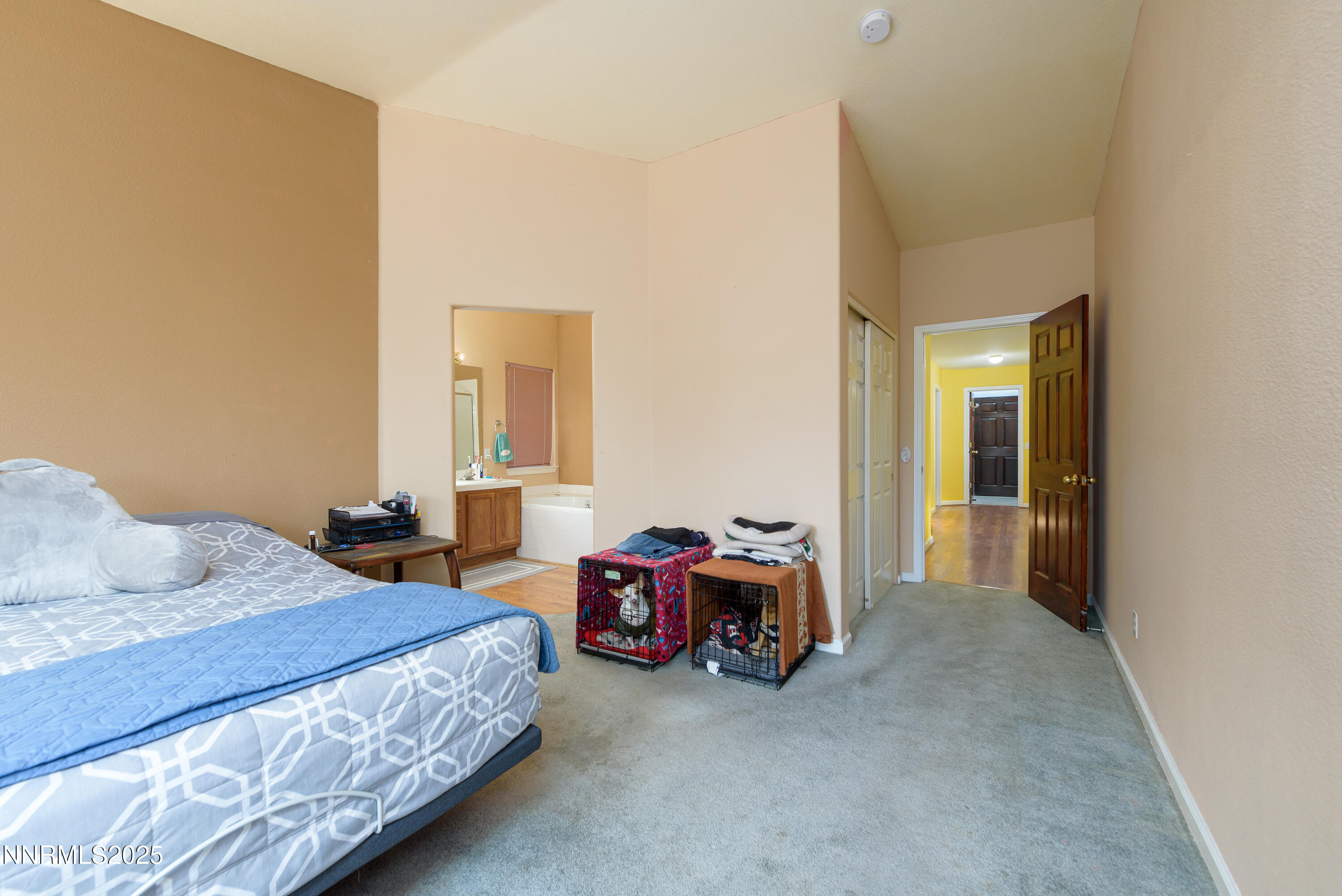 901 Valley Vista Drive