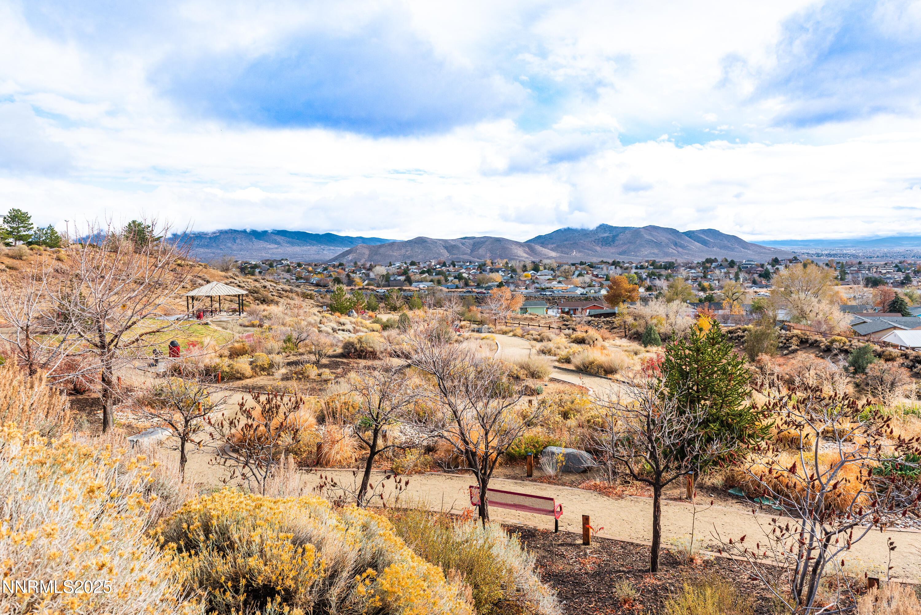 901 Valley Vista Drive