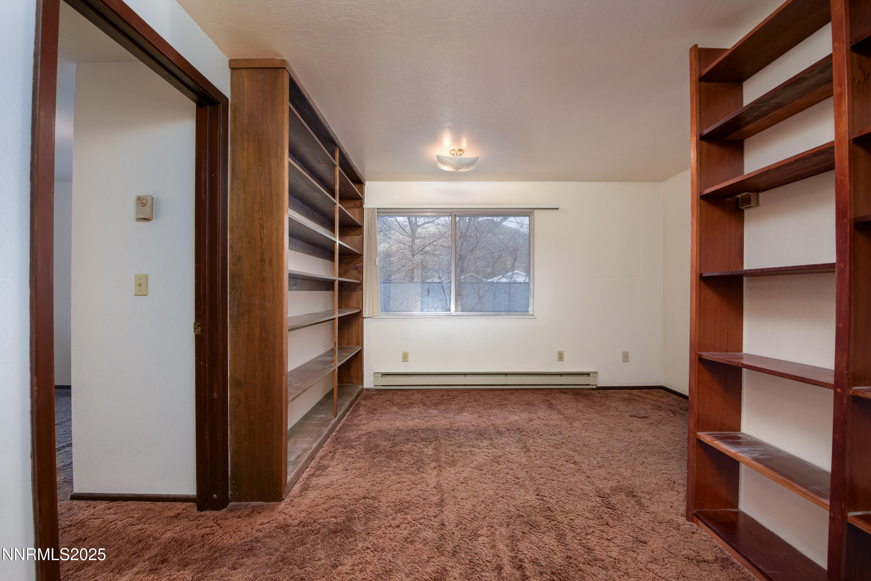 1150 W 5th Street