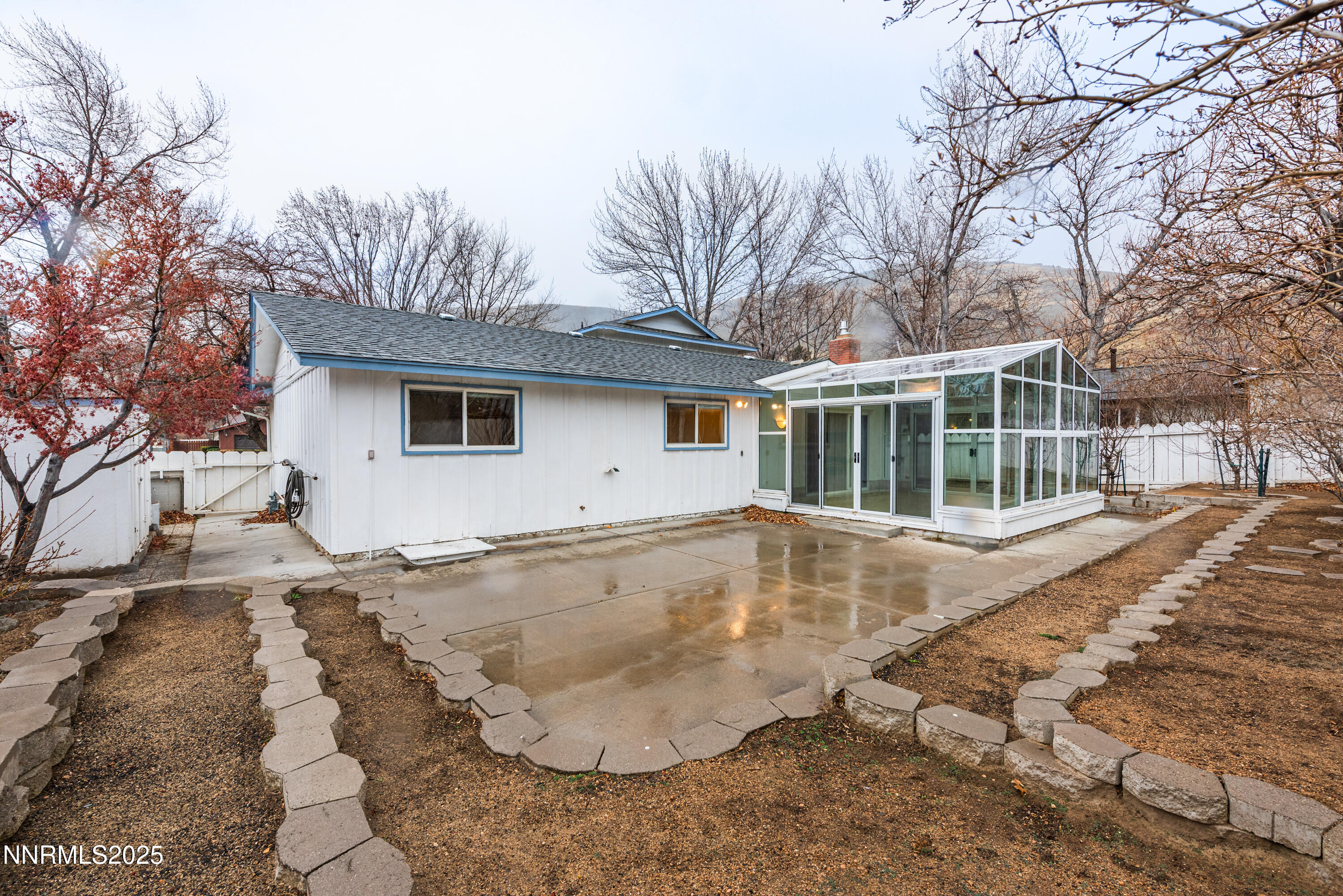 1150 W 5th Street