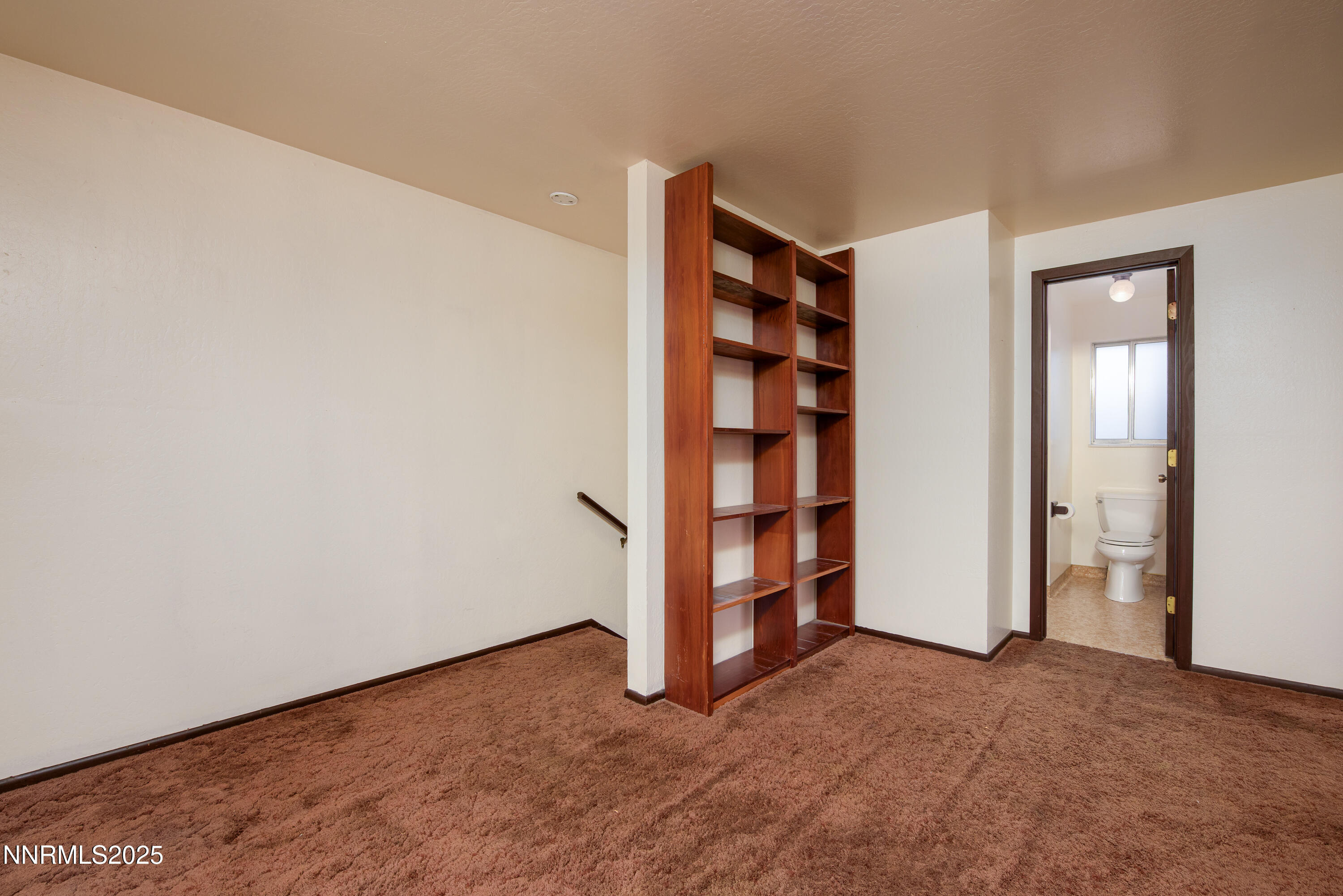 1150 W 5th Street