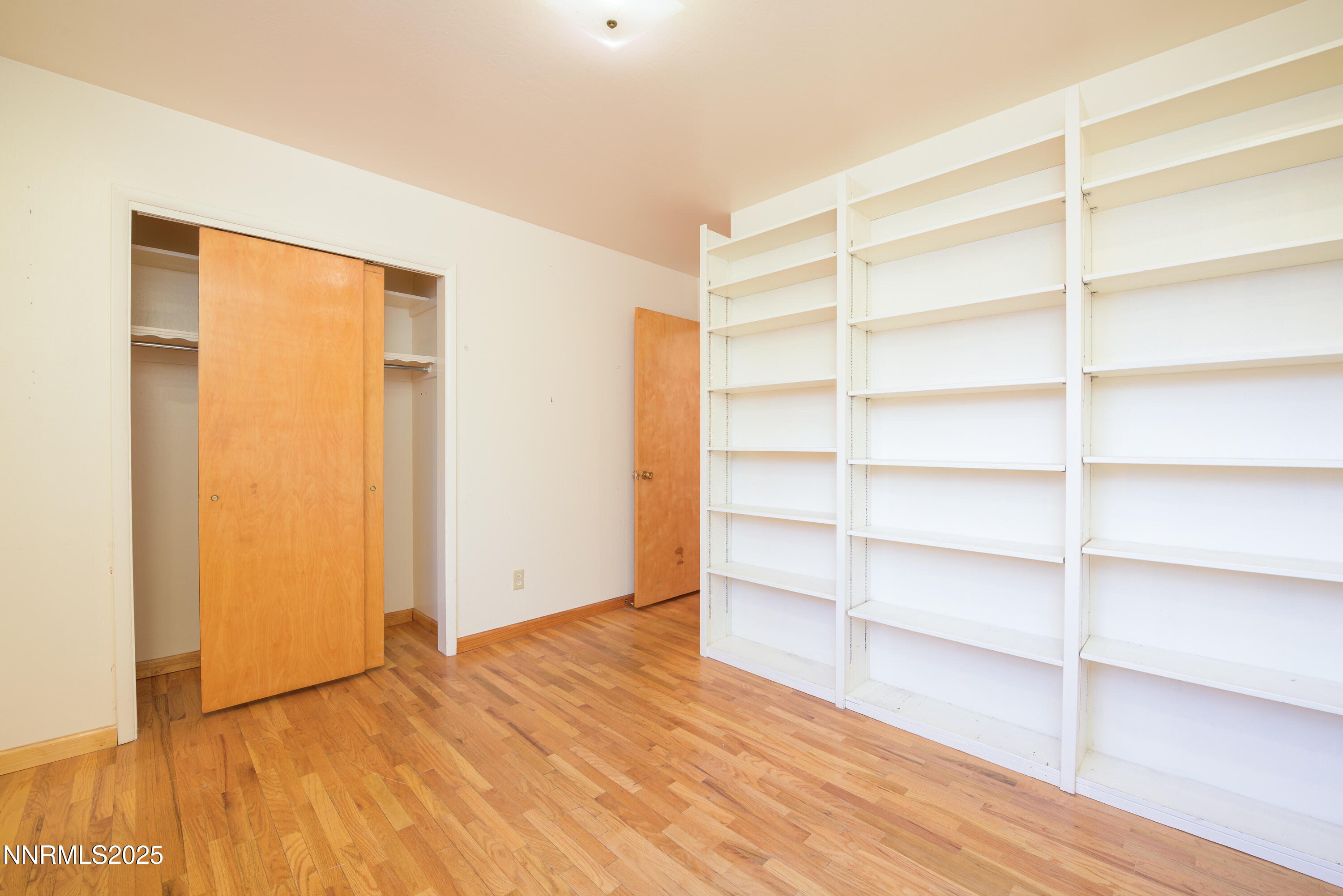 1150 W 5th Street