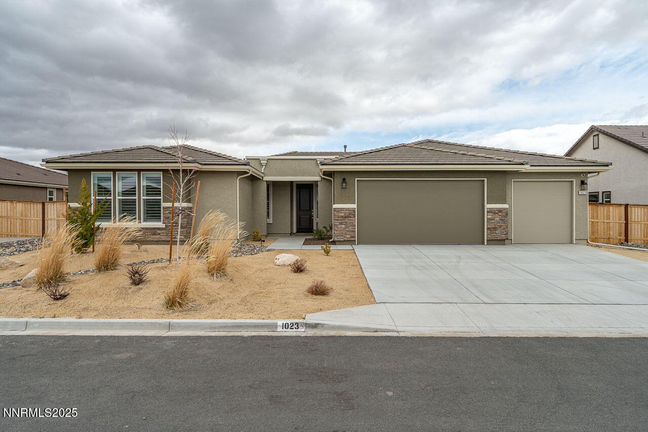 1023 Carico Valley Place