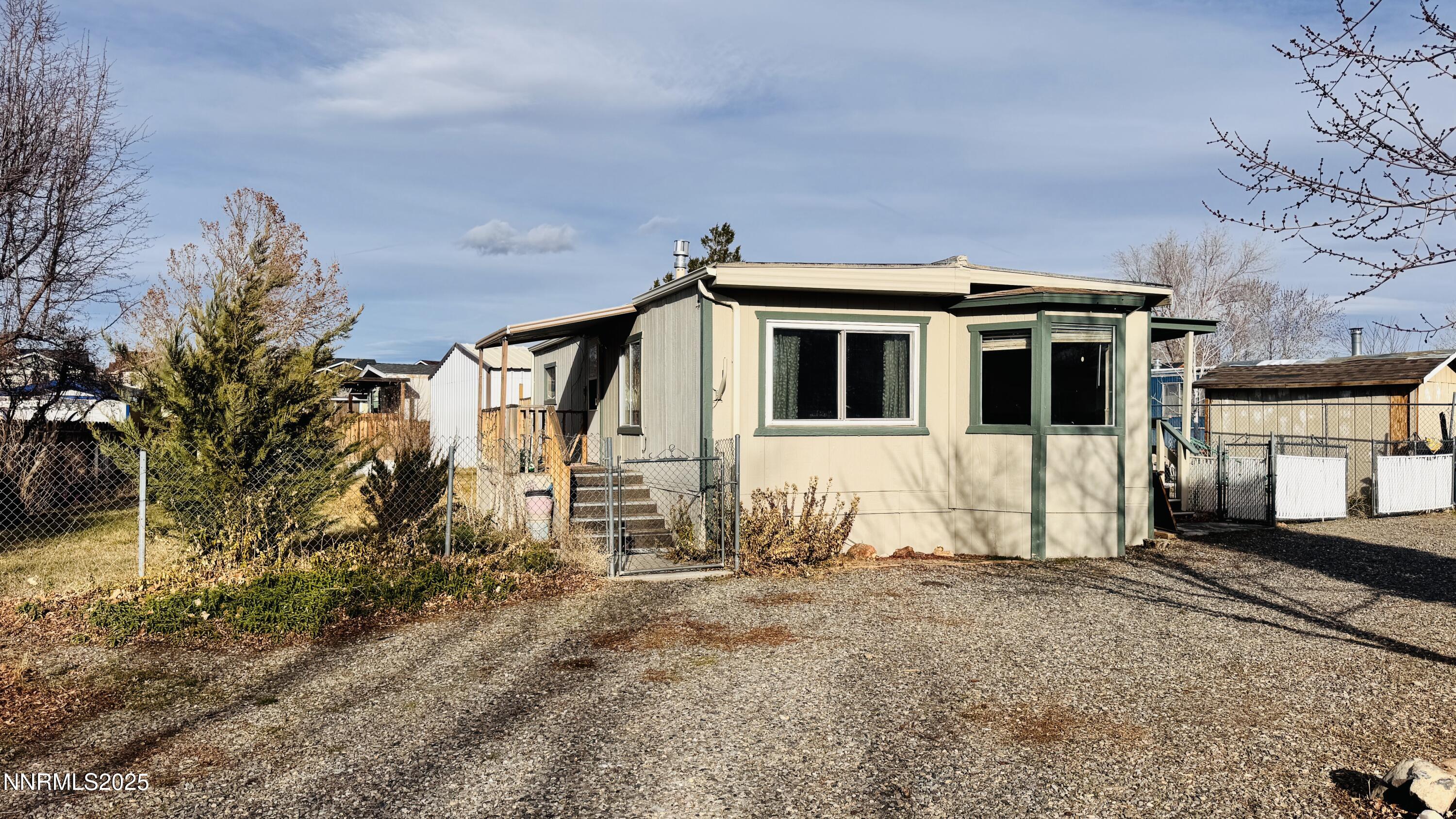 907 Garnet Court