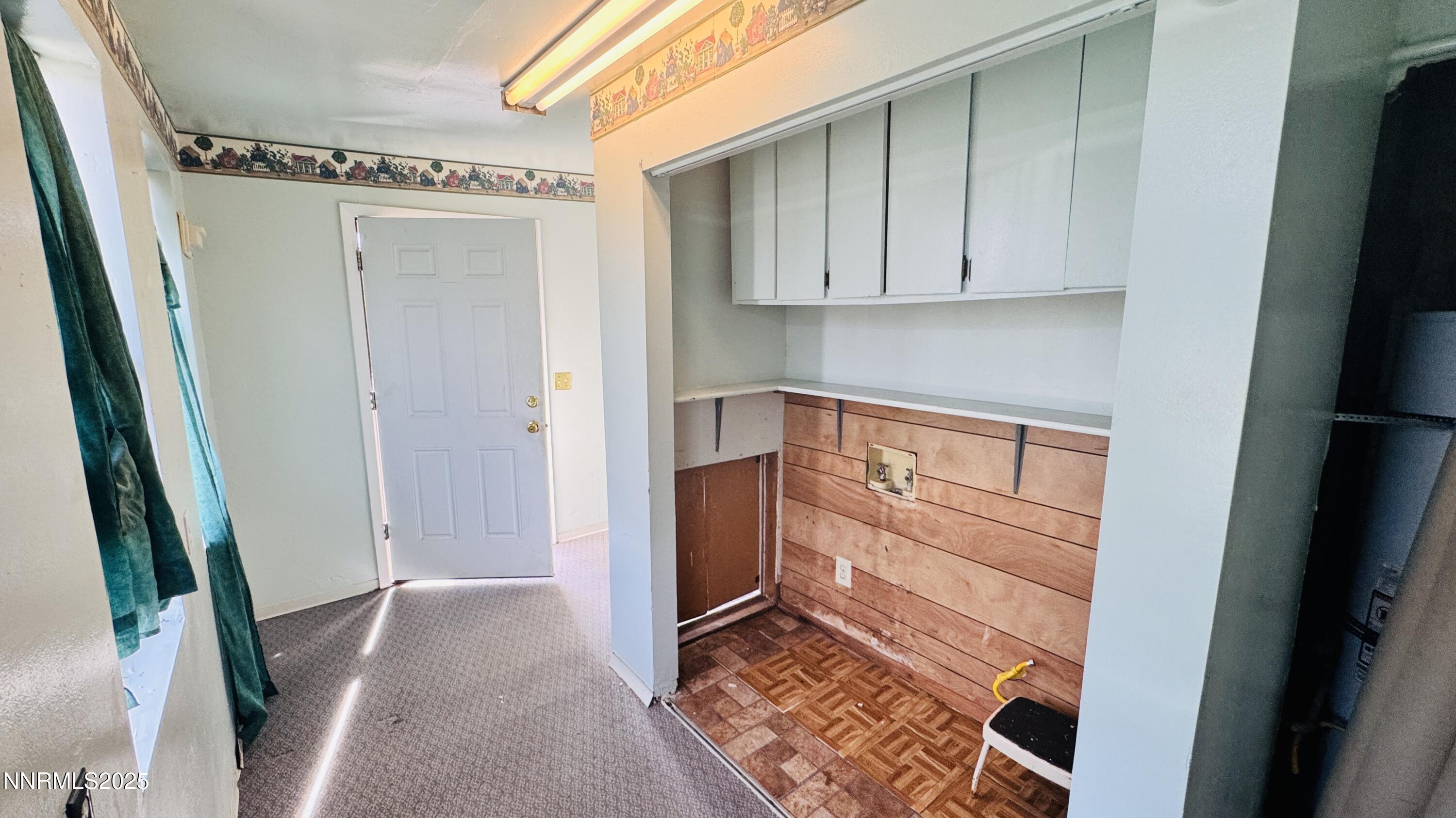 907 Garnet Court