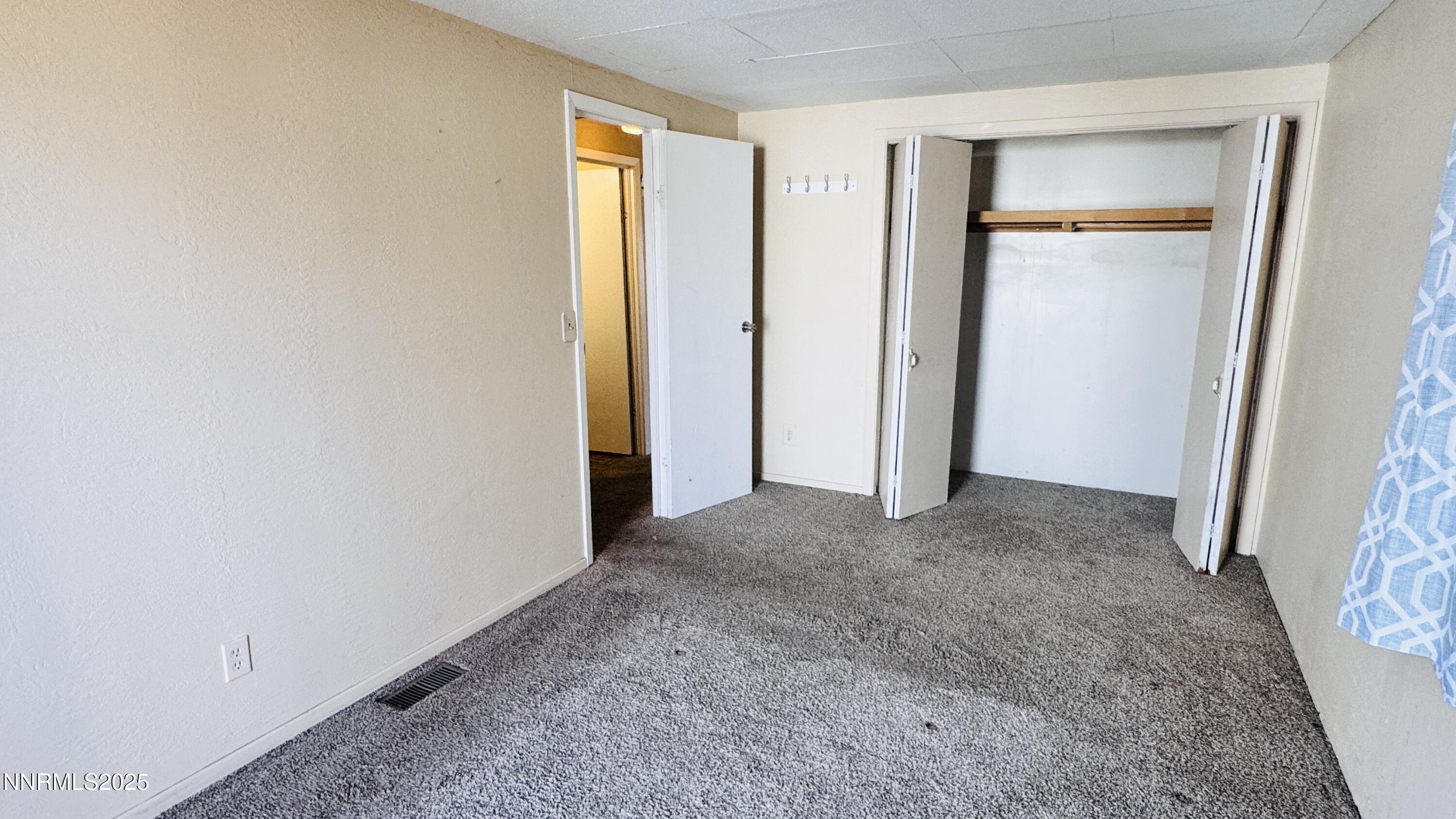 907 Garnet Court