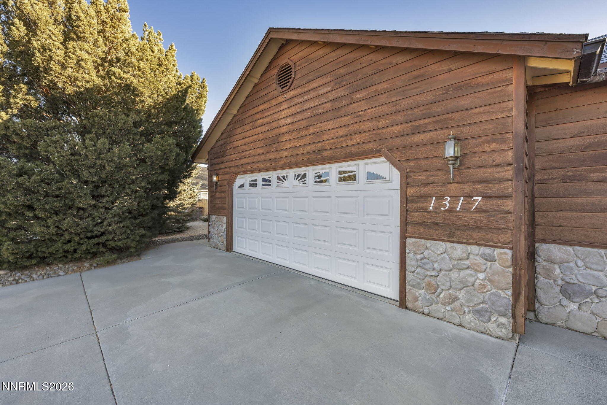 1317 Bridle Way