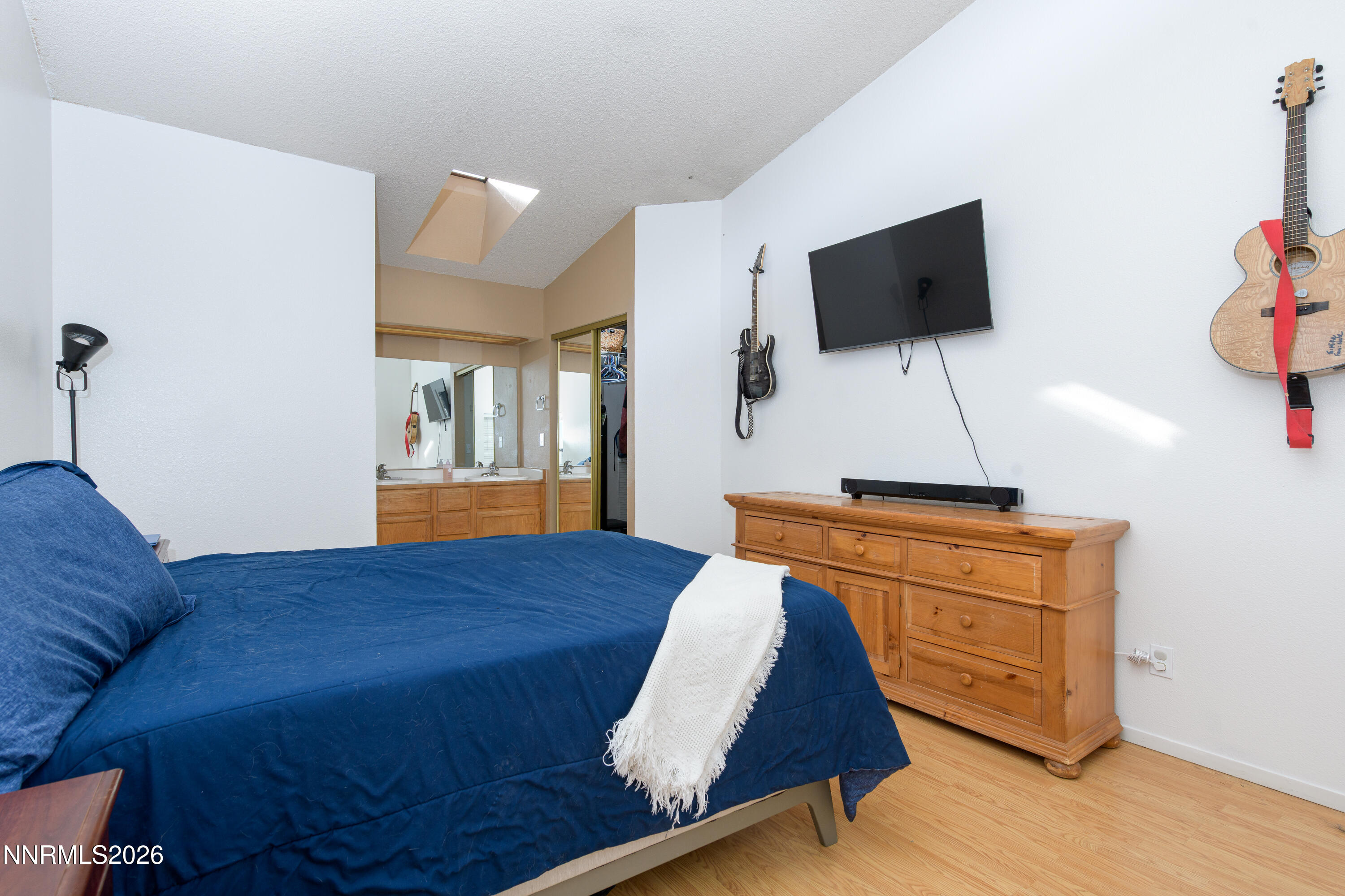 1352 Leonard Road
