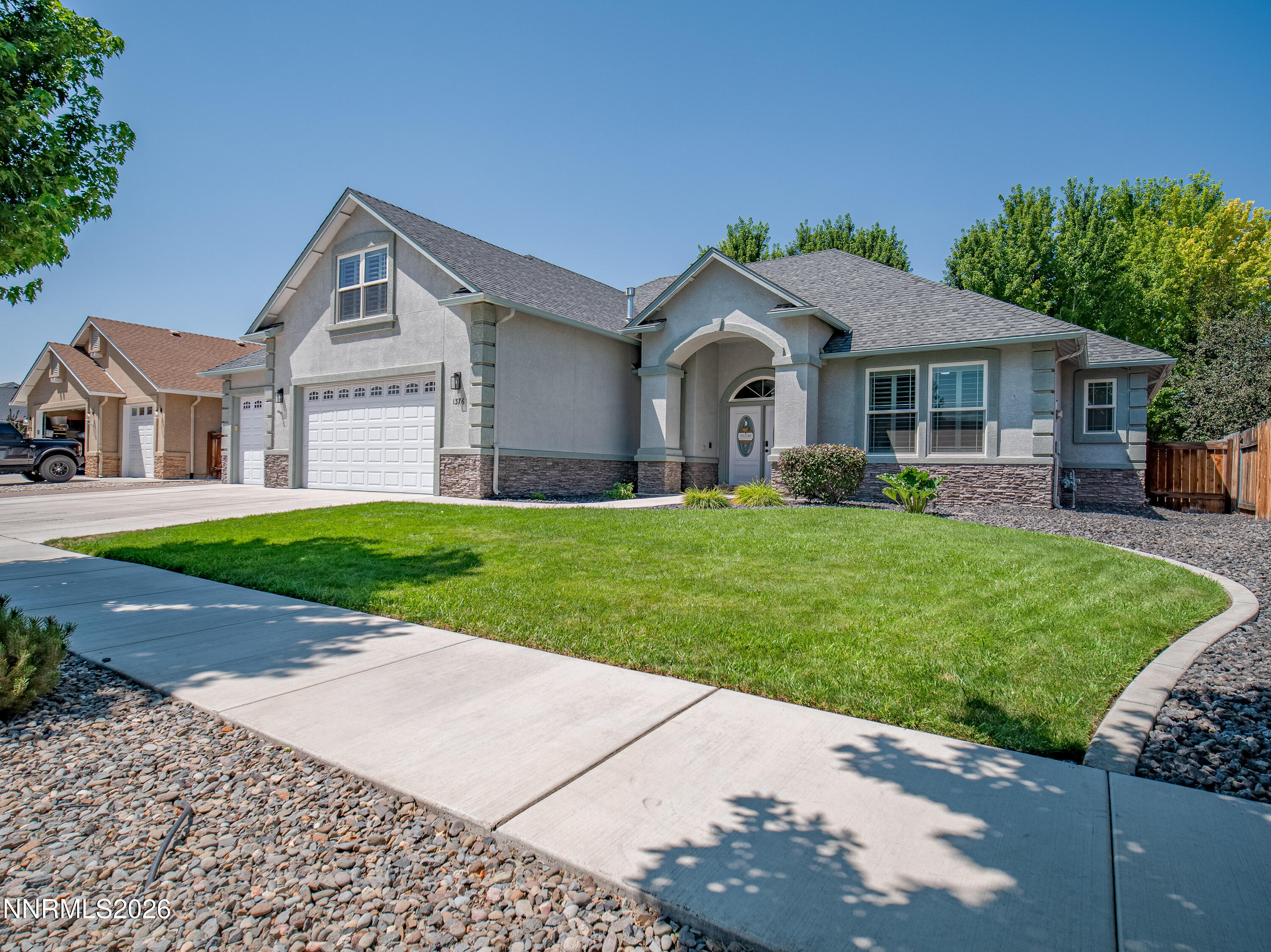1376 Stodick Lane