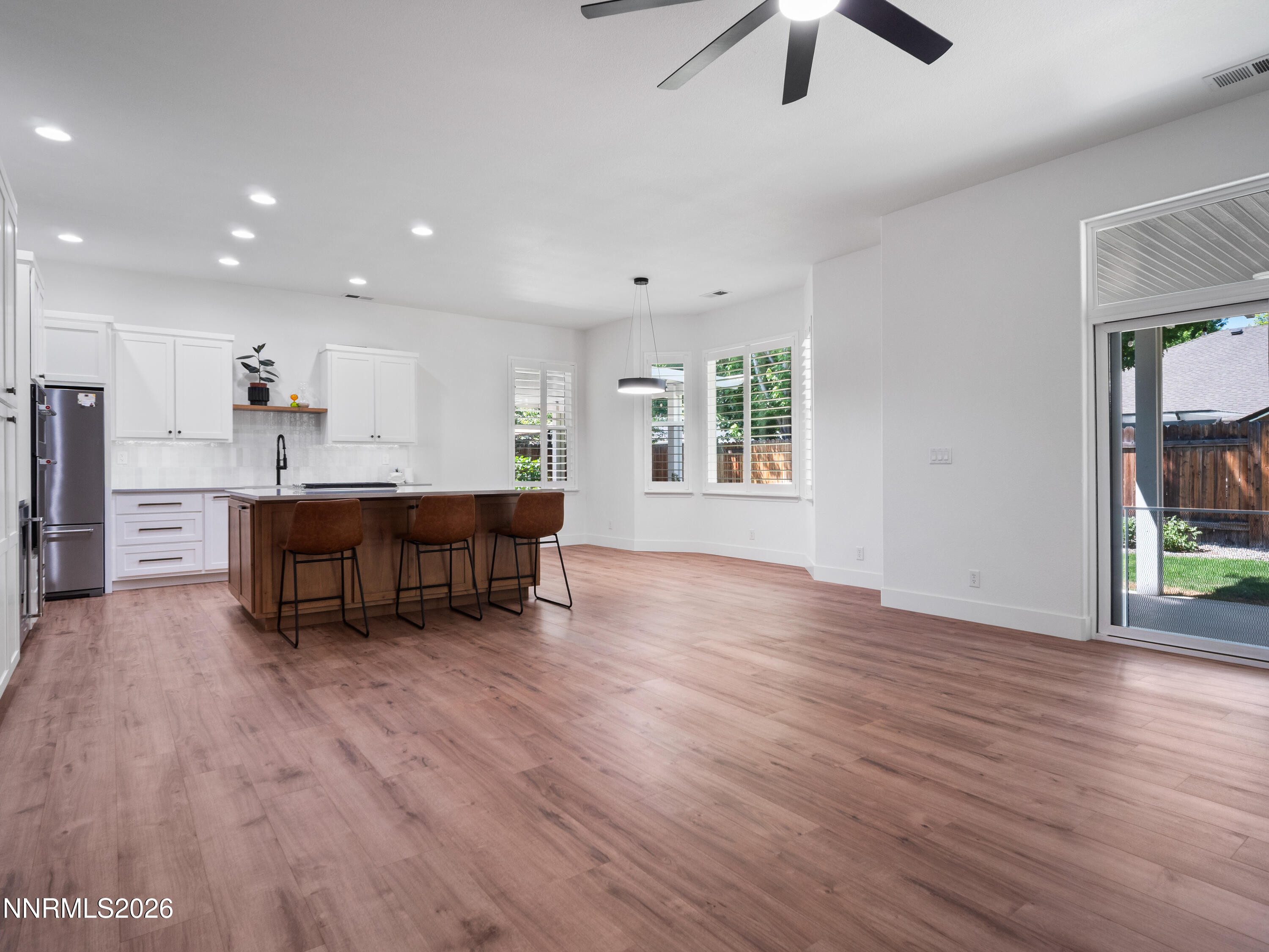 1376 Stodick Lane