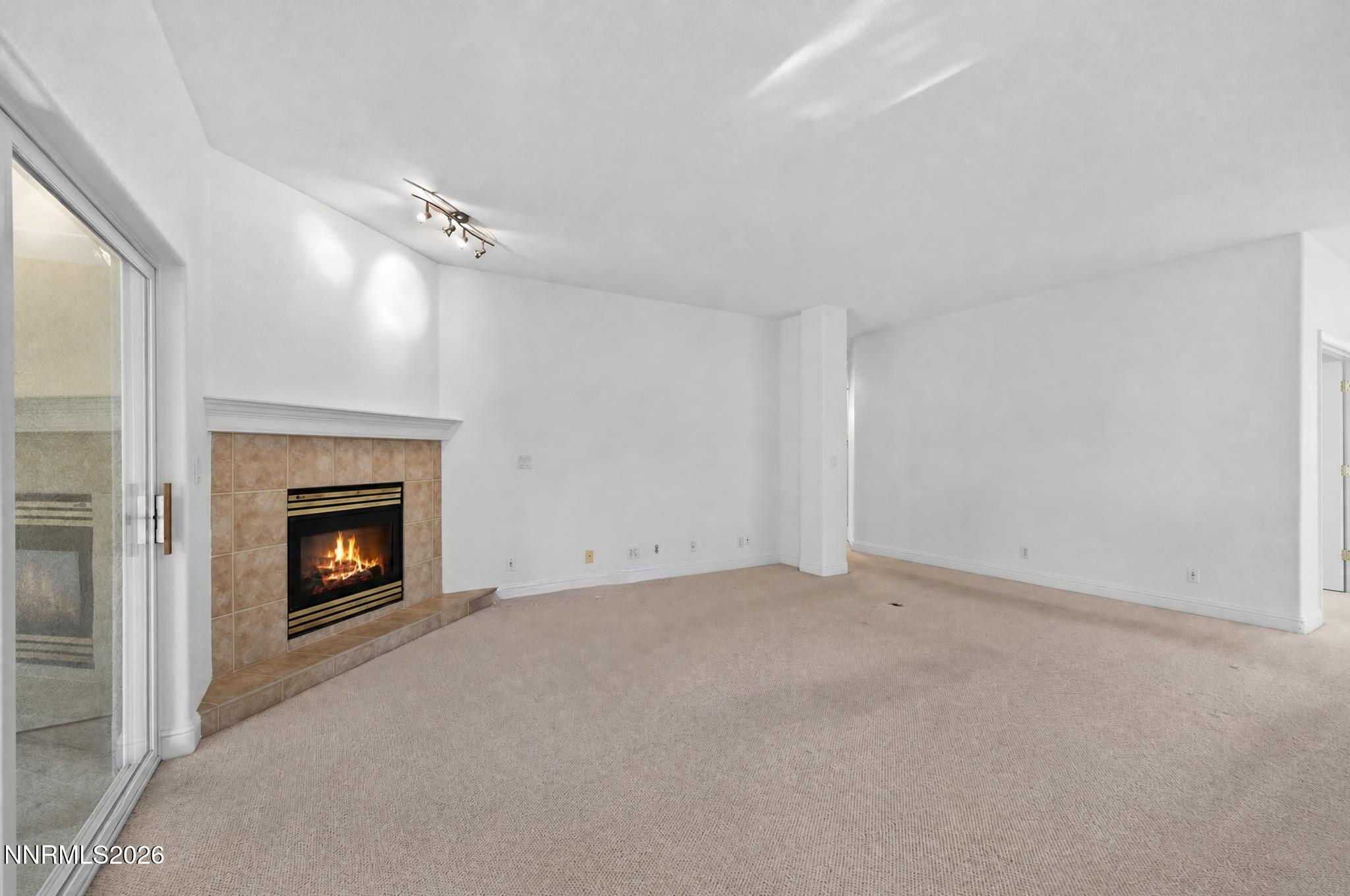1238 Jackie Lane