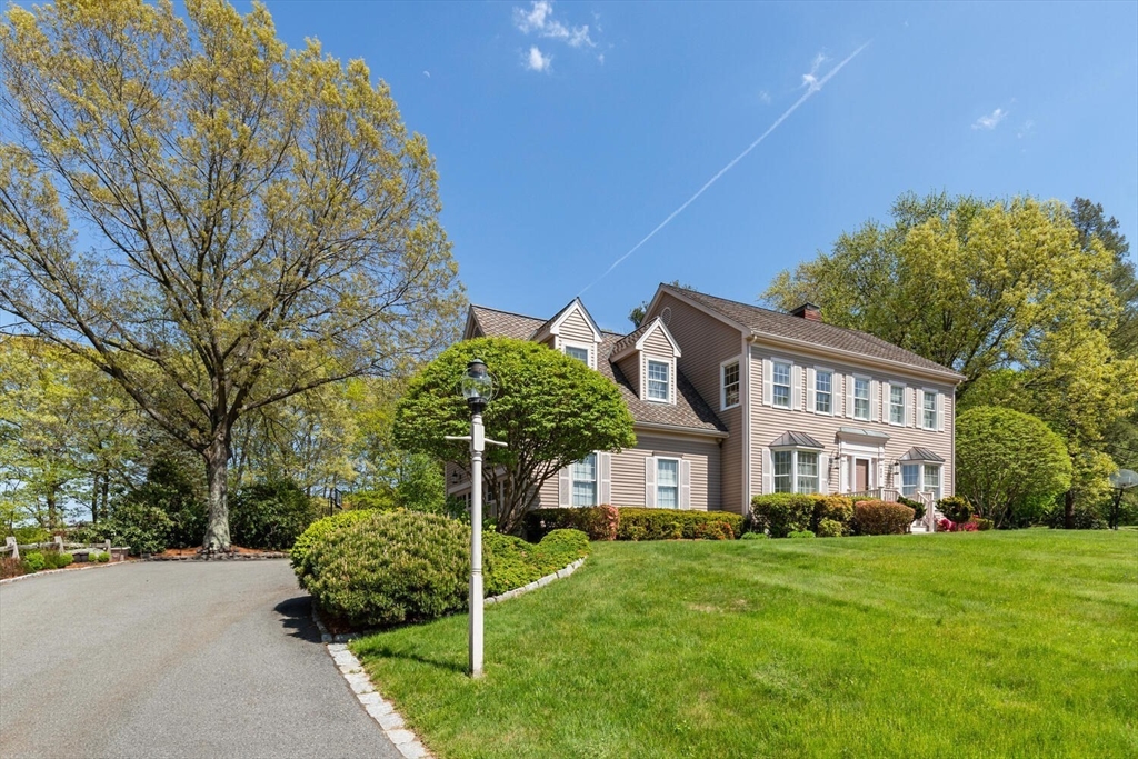 606 Waltham Street