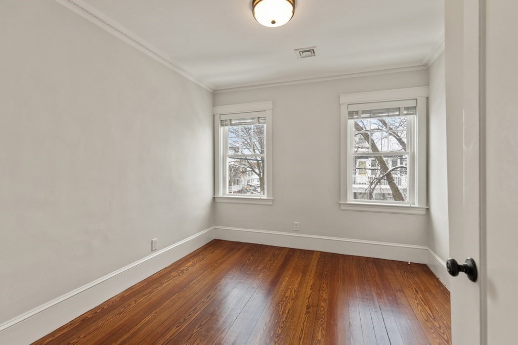 119 Capen Street # 119