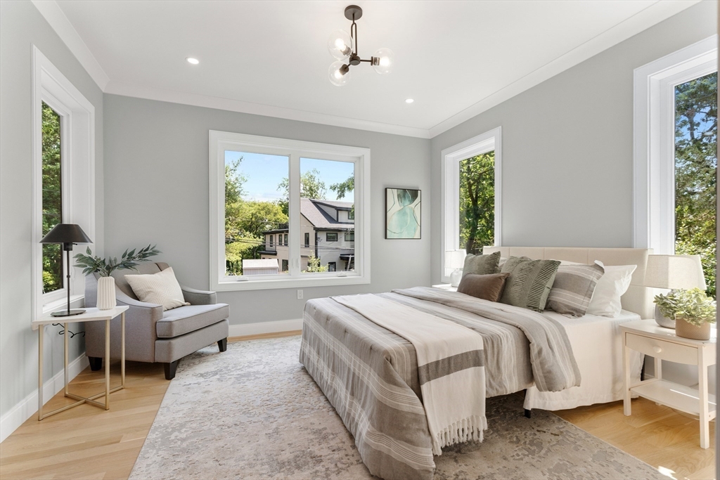 64 Woodside Lane