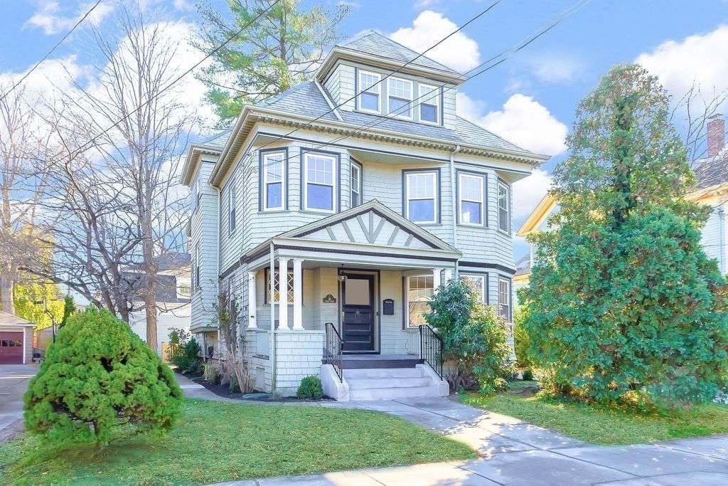 14 Lowell Ave
