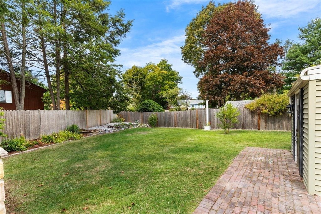 5 Elmhurst Road