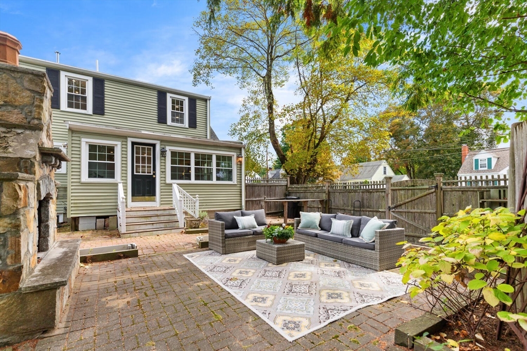 5 Elmhurst Road