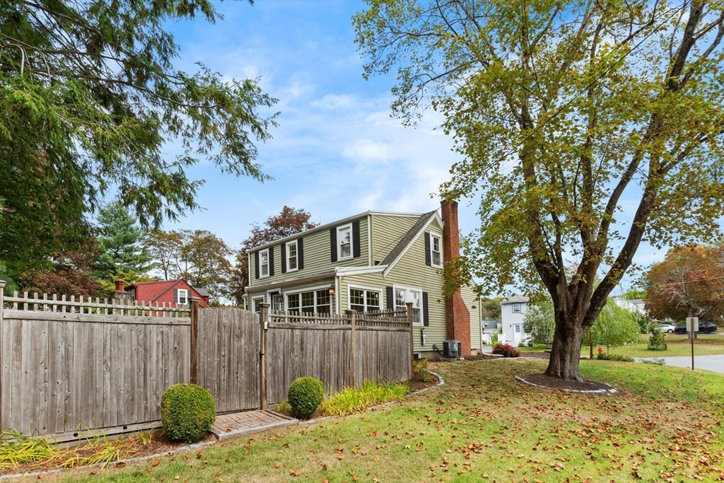 5 Elmhurst Road