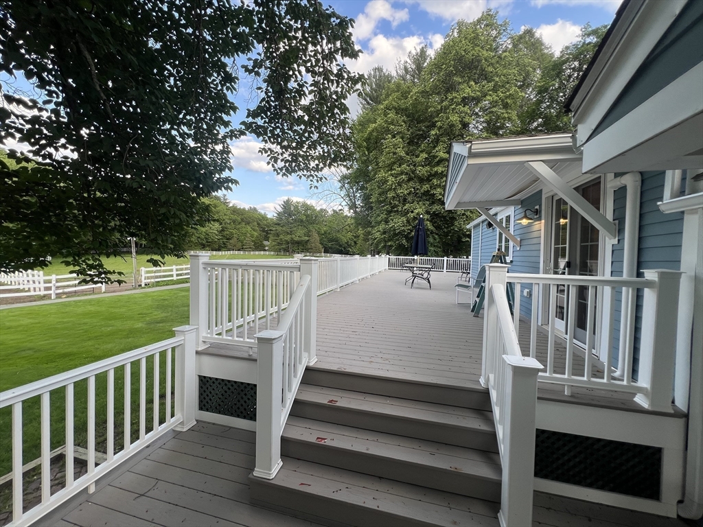 243 Dudley Rd