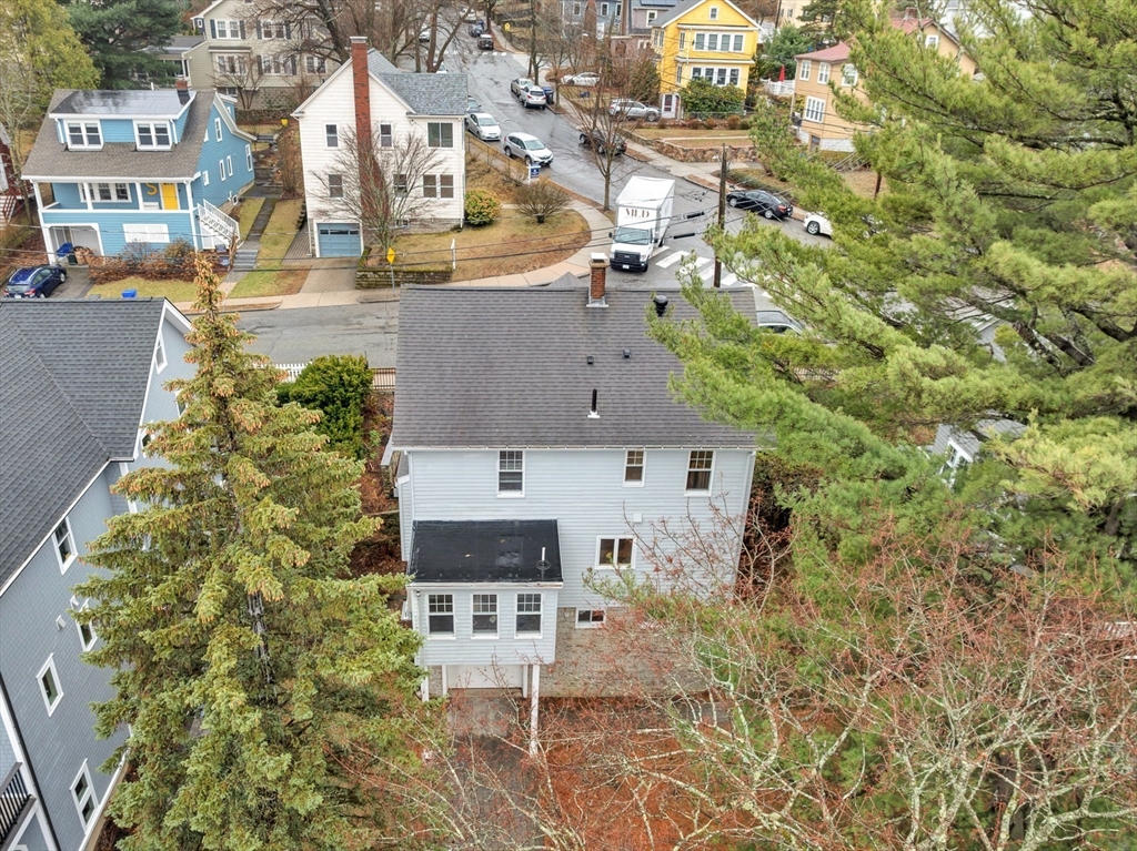 23 Farmer Rd