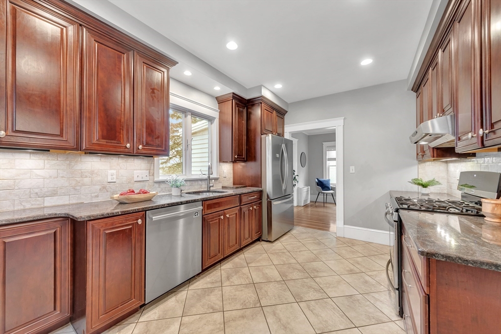 23 Farmer Rd